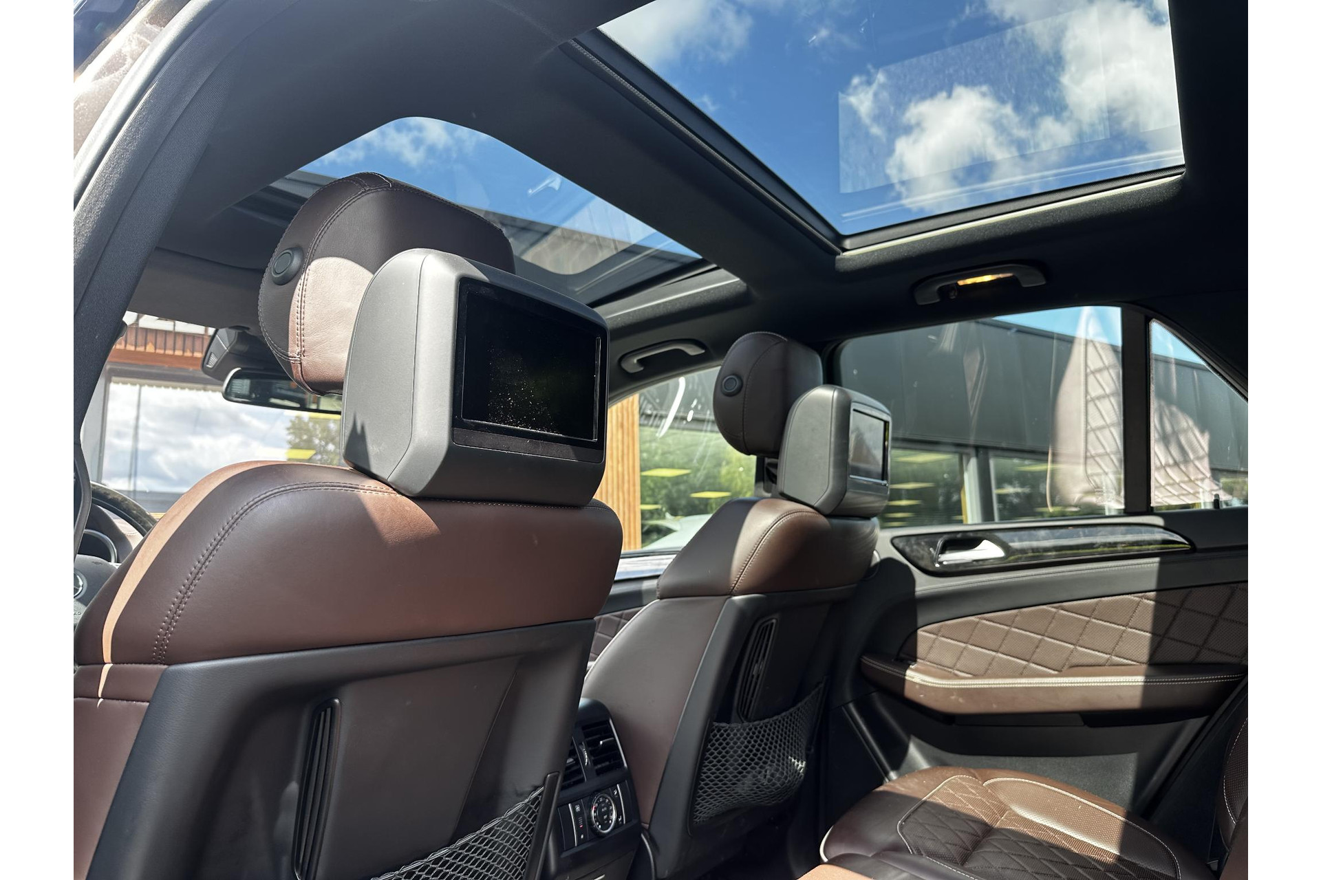 Mercedes-Benz M-Klasse 350 Edition 1 2013 Citrine brown - metallic finish (796U) 8