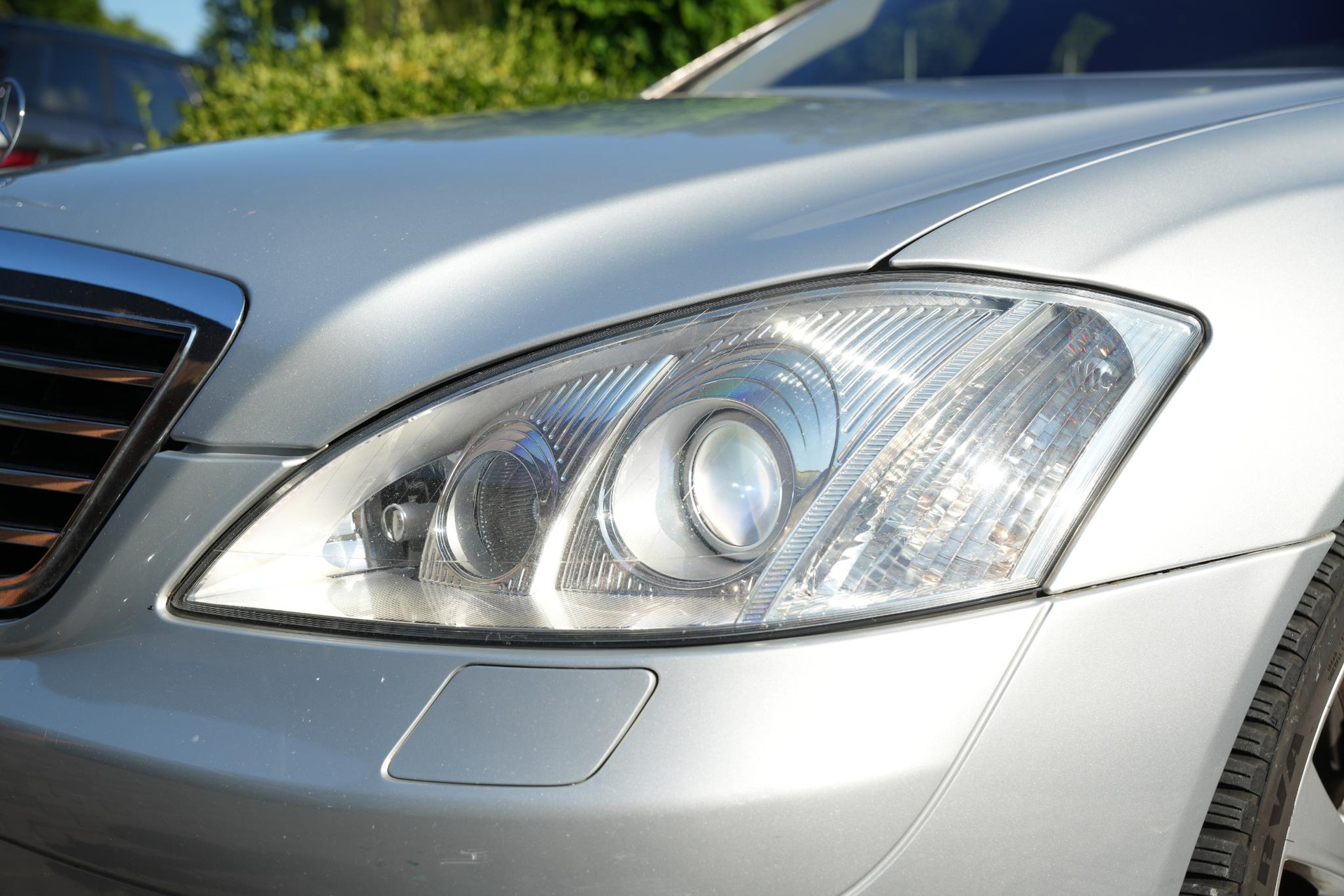 Mercedes-Benz S-Klasse 500 2005 IRIDIUM SILVER - METALLIC FINISH (775U) 21