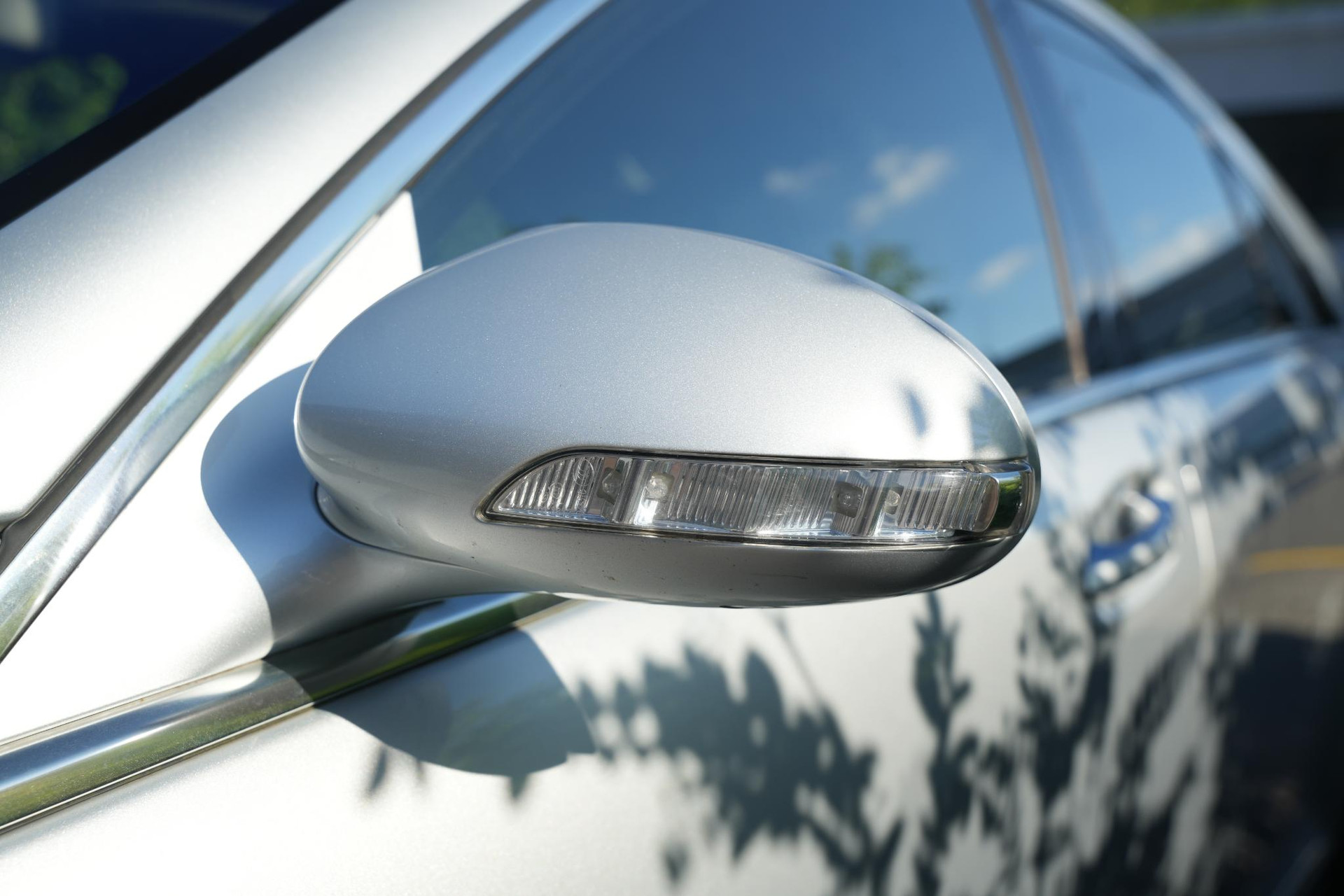 Mercedes-Benz S-Klasse 500 2005 IRIDIUM SILVER - METALLIC FINISH (775U) 23
