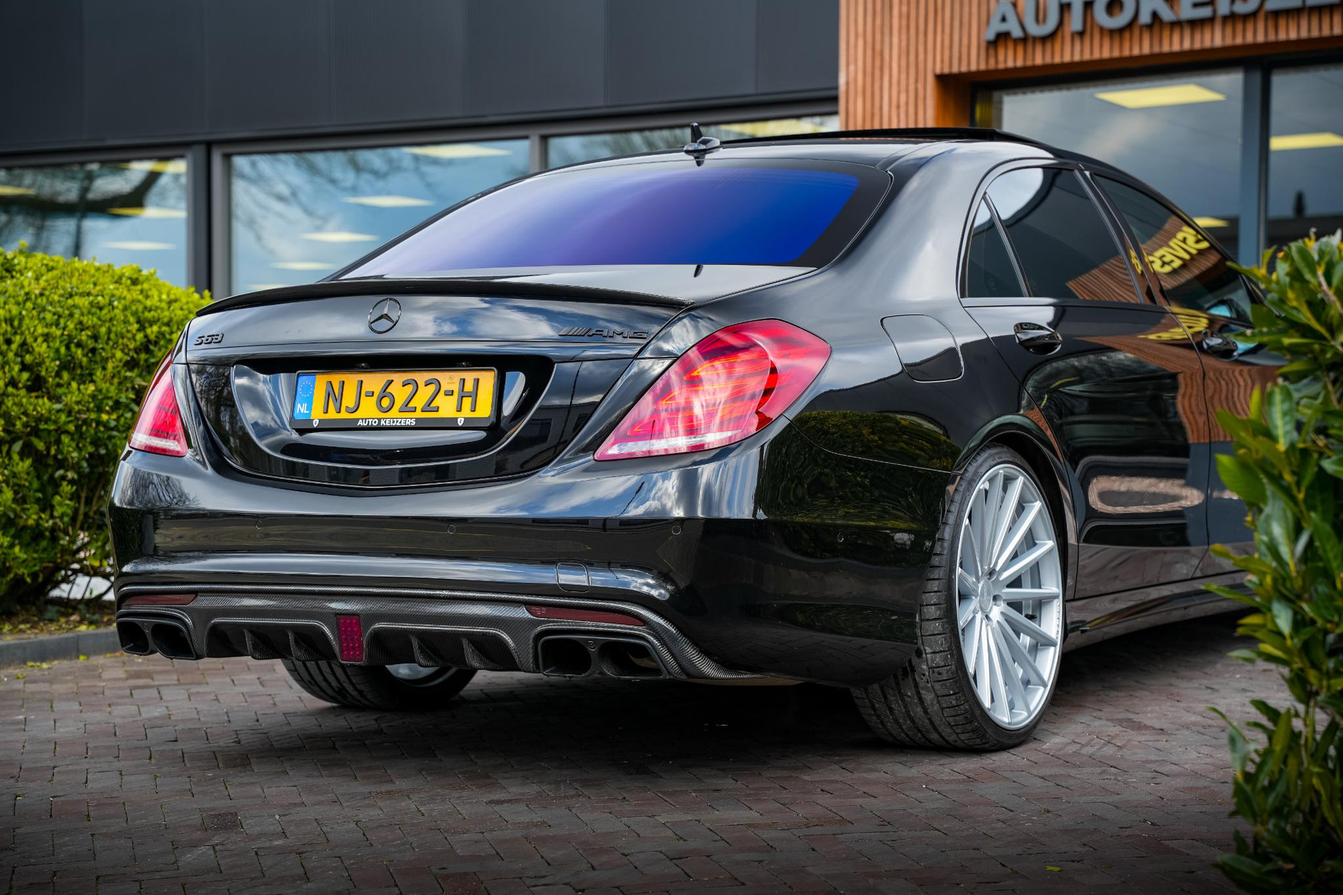 Mercedes-Benz S-Klasse AMG 63 4Matic Lang 2015  11