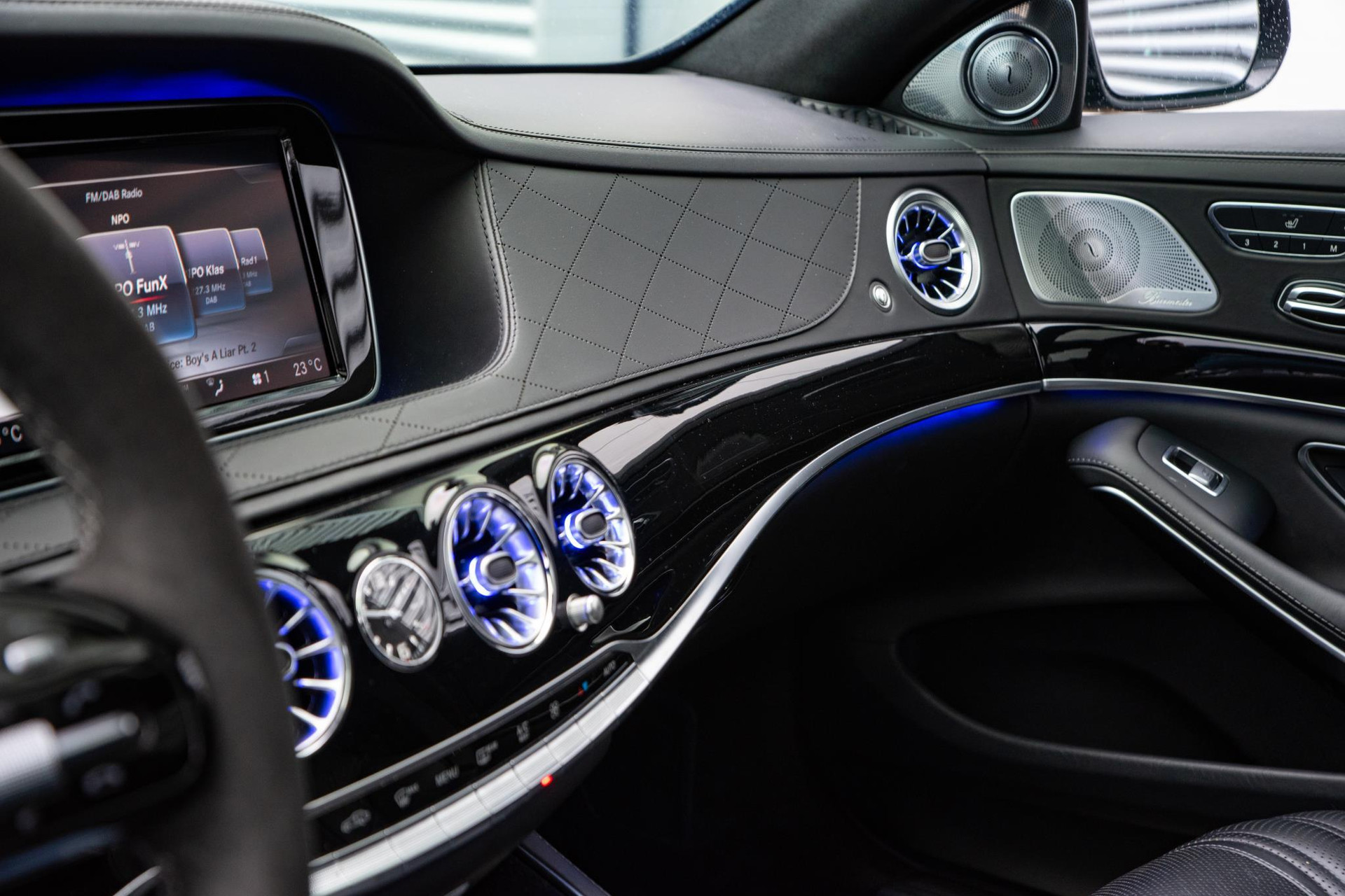 Mercedes-Benz S-Klasse AMG 63 4Matic Lang 2015  28