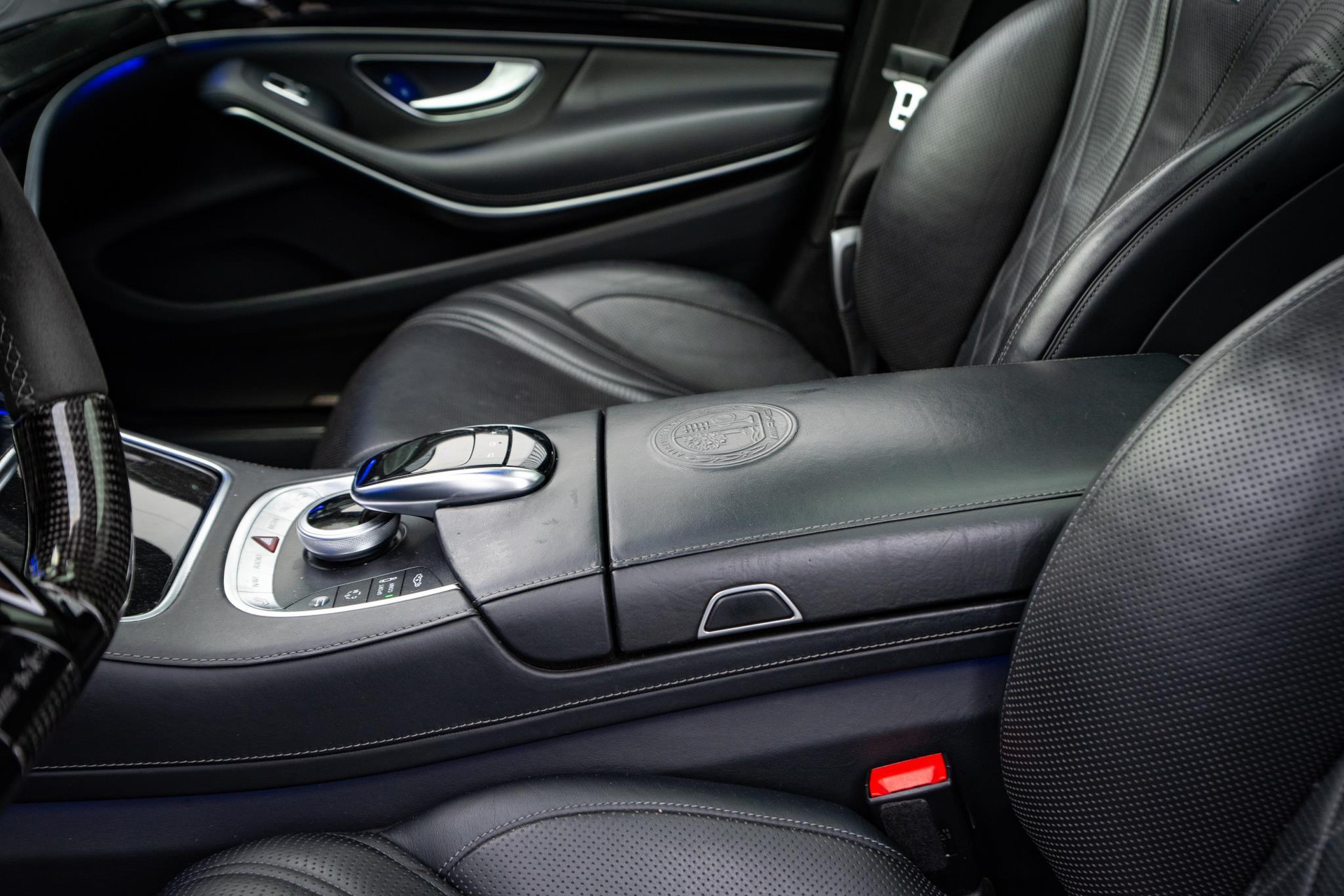 Mercedes-Benz S-Klasse AMG 63 4Matic Lang 2015  32
