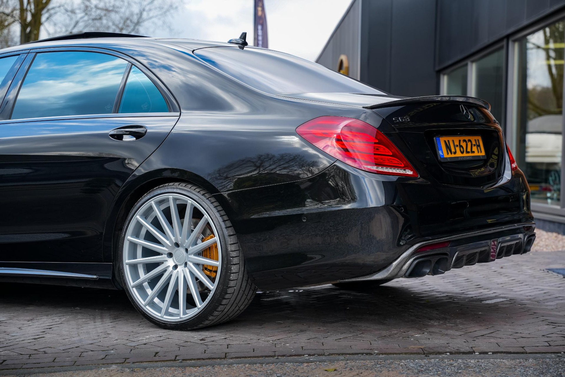 Mercedes-Benz S-Klasse AMG 63 4Matic Lang 2015  39