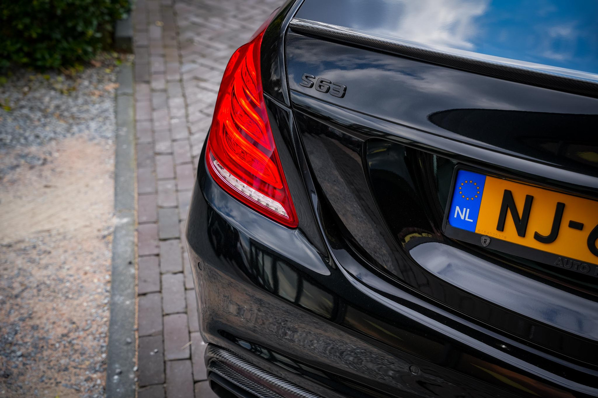 Mercedes-Benz S-Klasse AMG 63 4Matic Lang 2015  45