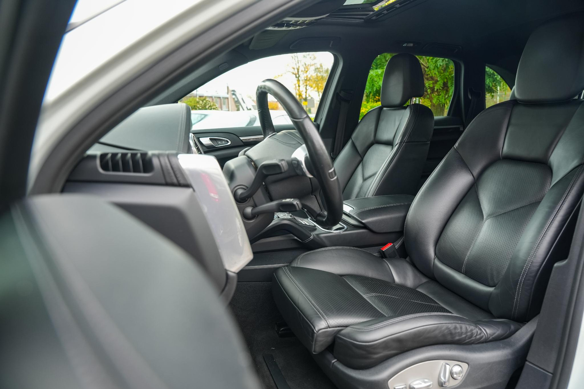 Porsche Cayenne 3.0 D 2012  8