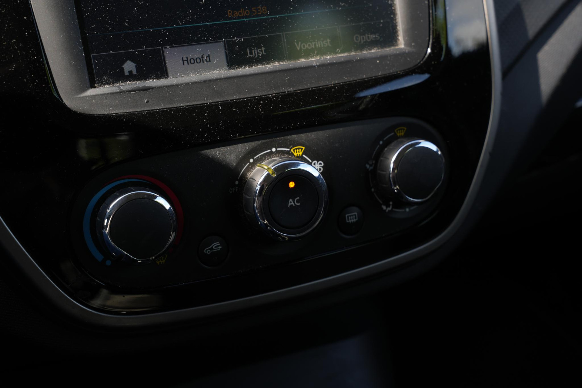 Renault Captur 0.9 TCe Expression 2013 Brun moka  21