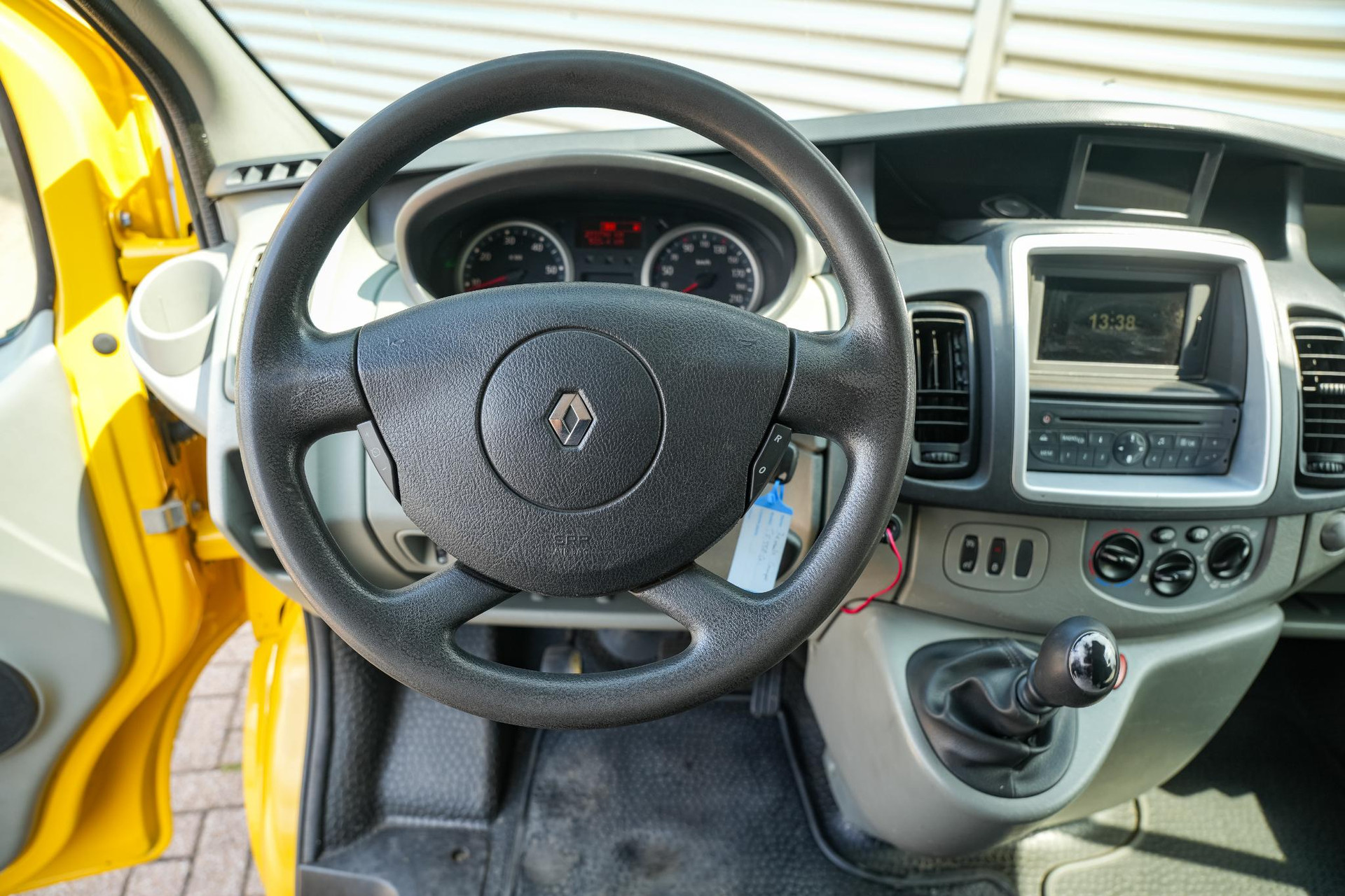 Renault  Trafic t29 l2/h1 2011  10