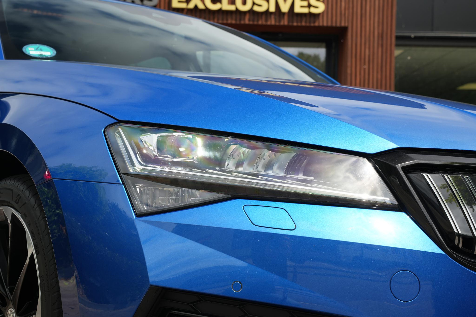 Škoda Superb Combi 1.4 iV Sportline 2021 Race blue metallic 10