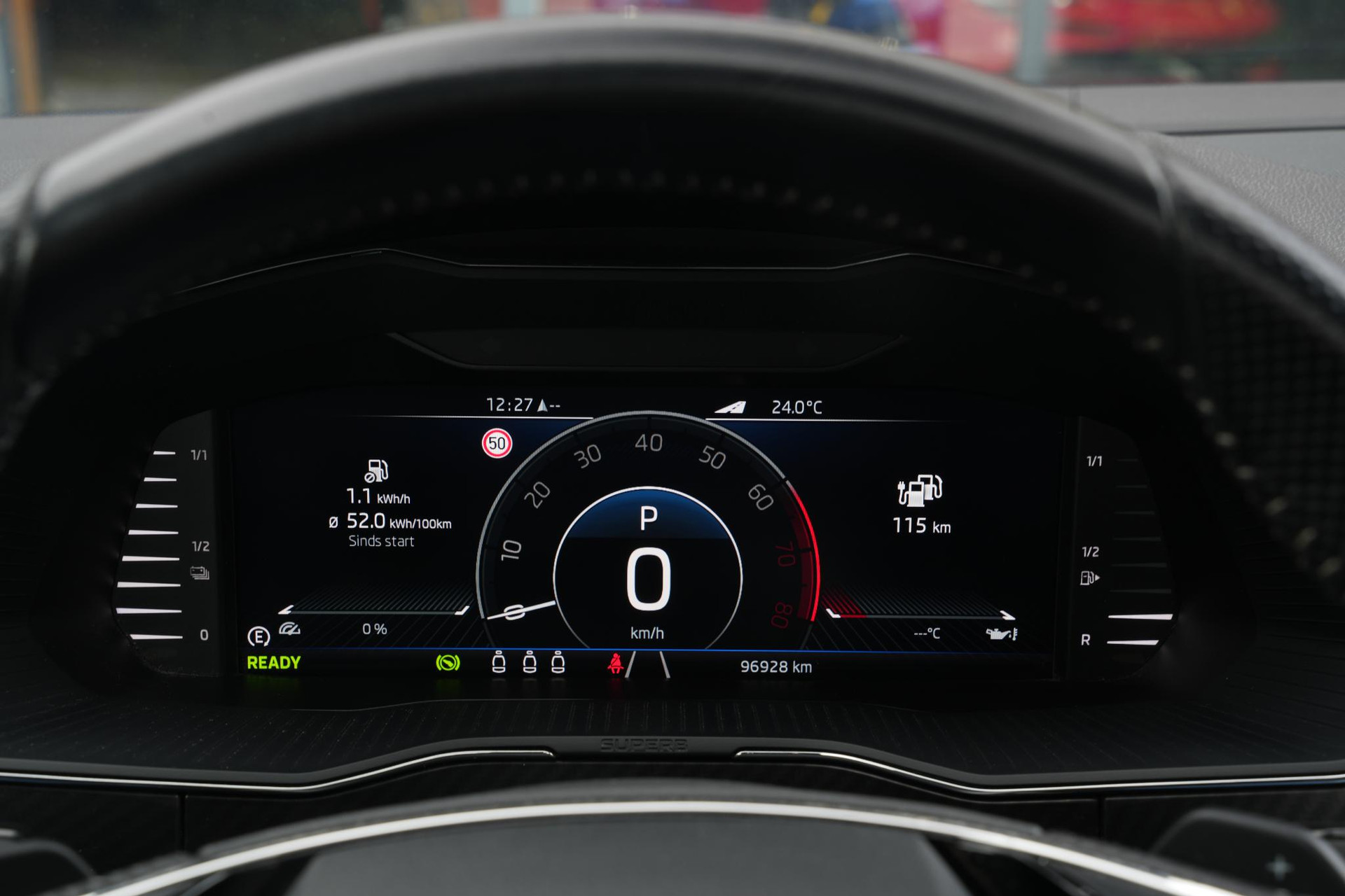 Škoda Superb Combi 1.4 iV Sportline 2021 Race blue metallic 33