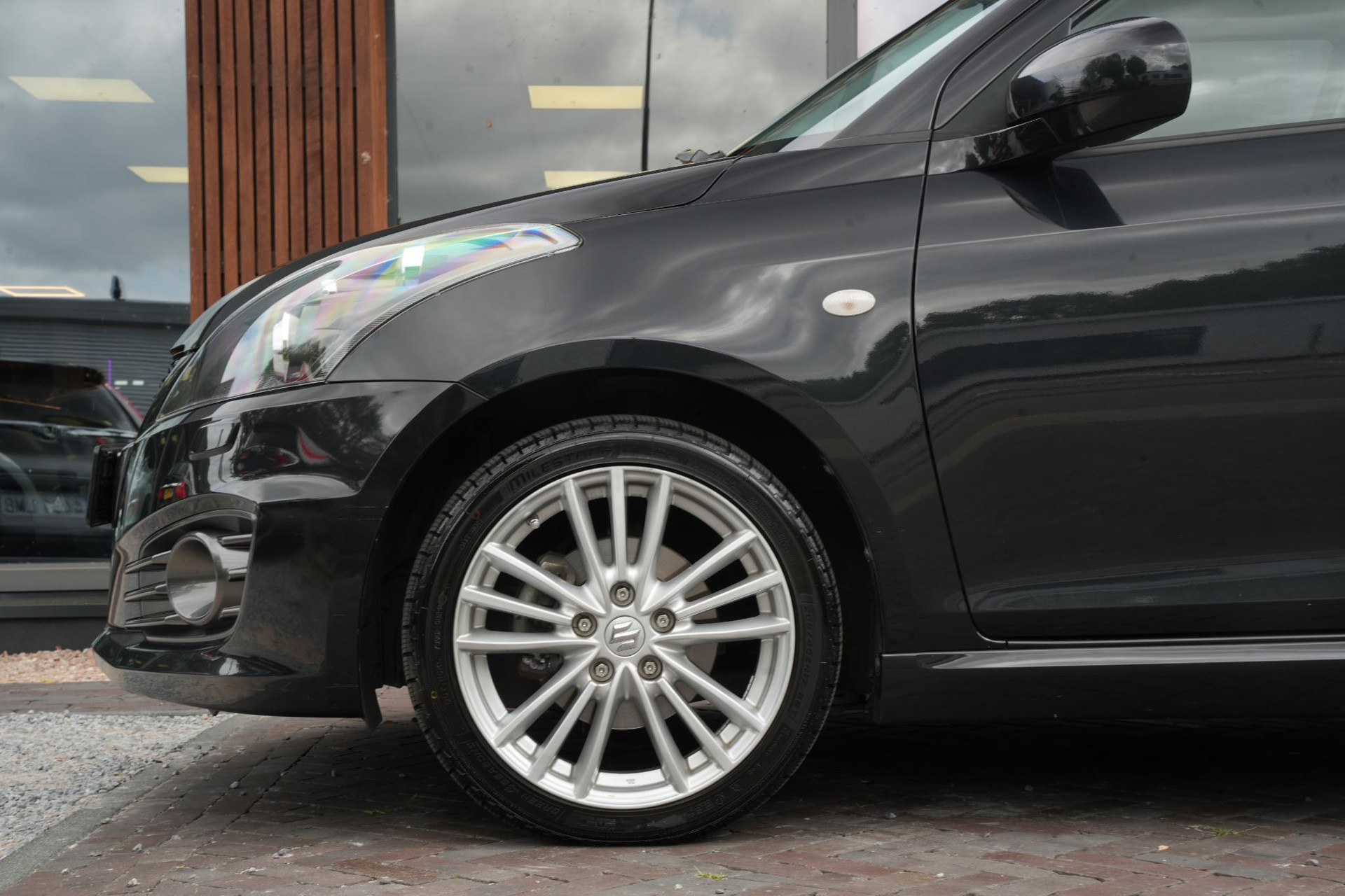 Suzuki Swift 1.6 Sport 2013  10