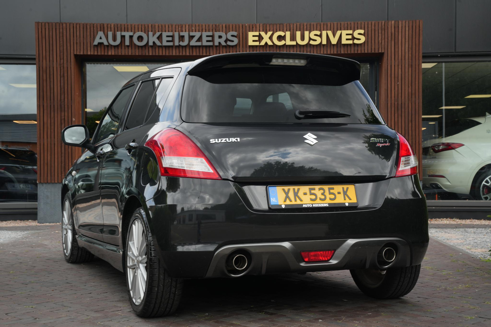 Suzuki Swift 1.6 Sport 2013  7