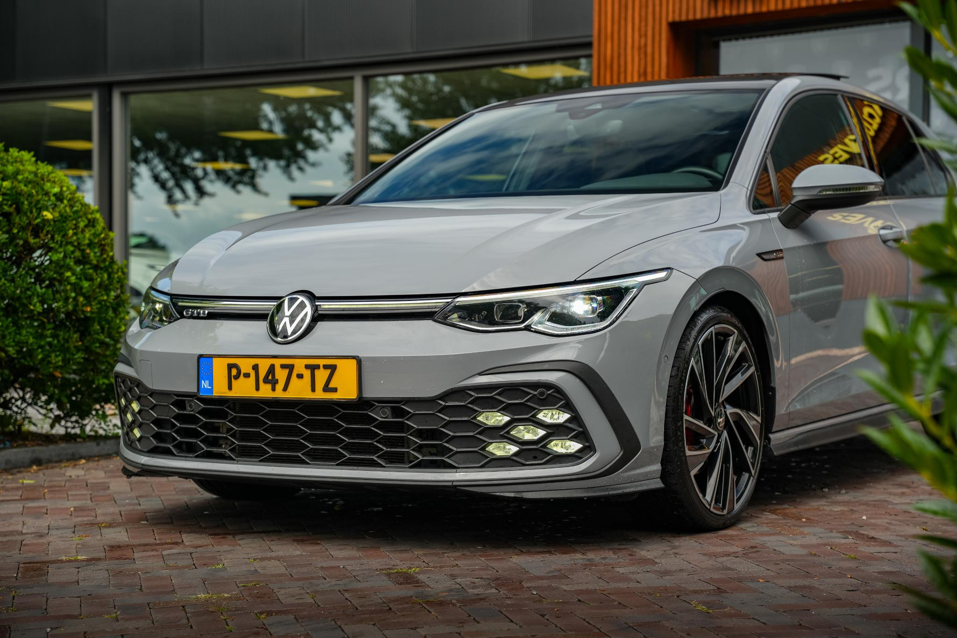 Volkswagen Golf 2.0 TDI GTD 2021 Moonstone grey 13