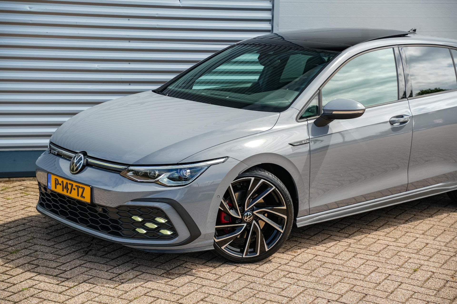 Volkswagen Golf 2.0 TDI GTD 2021 Moonstone grey 28