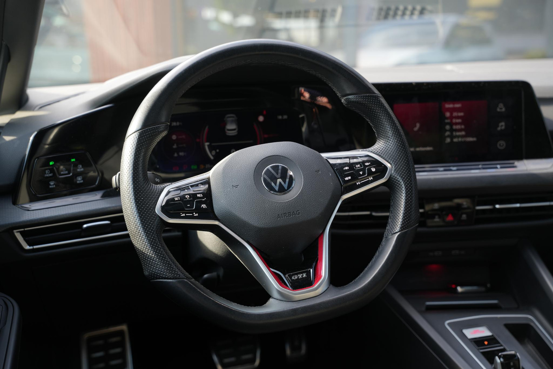 Volkswagen Golf 2.0 TSI GTI 2020 Pure white 16