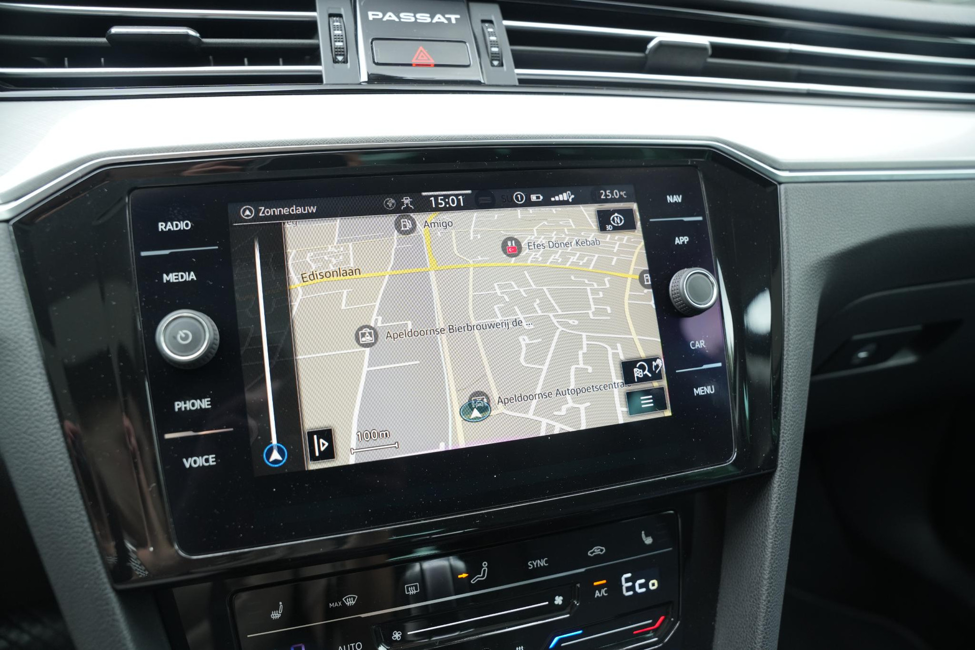 Volkswagen Passat 1.4 TSI PHEV GTE 2021 Aquamarine blue metallic (8H8H) 10