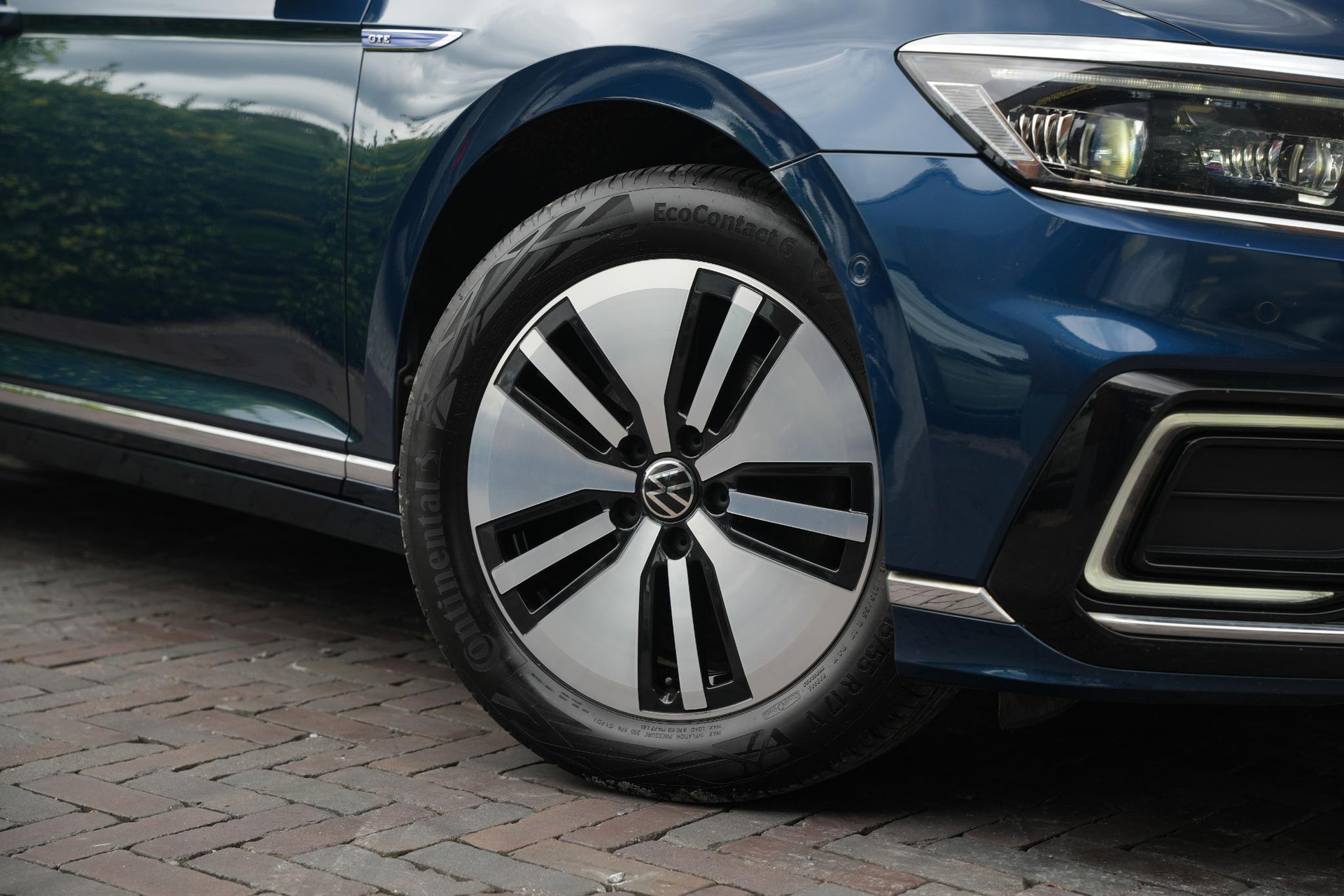 Volkswagen Passat 1.4 TSI PHEV GTE 2021 Aquamarine blue metallic (8H8H) 12