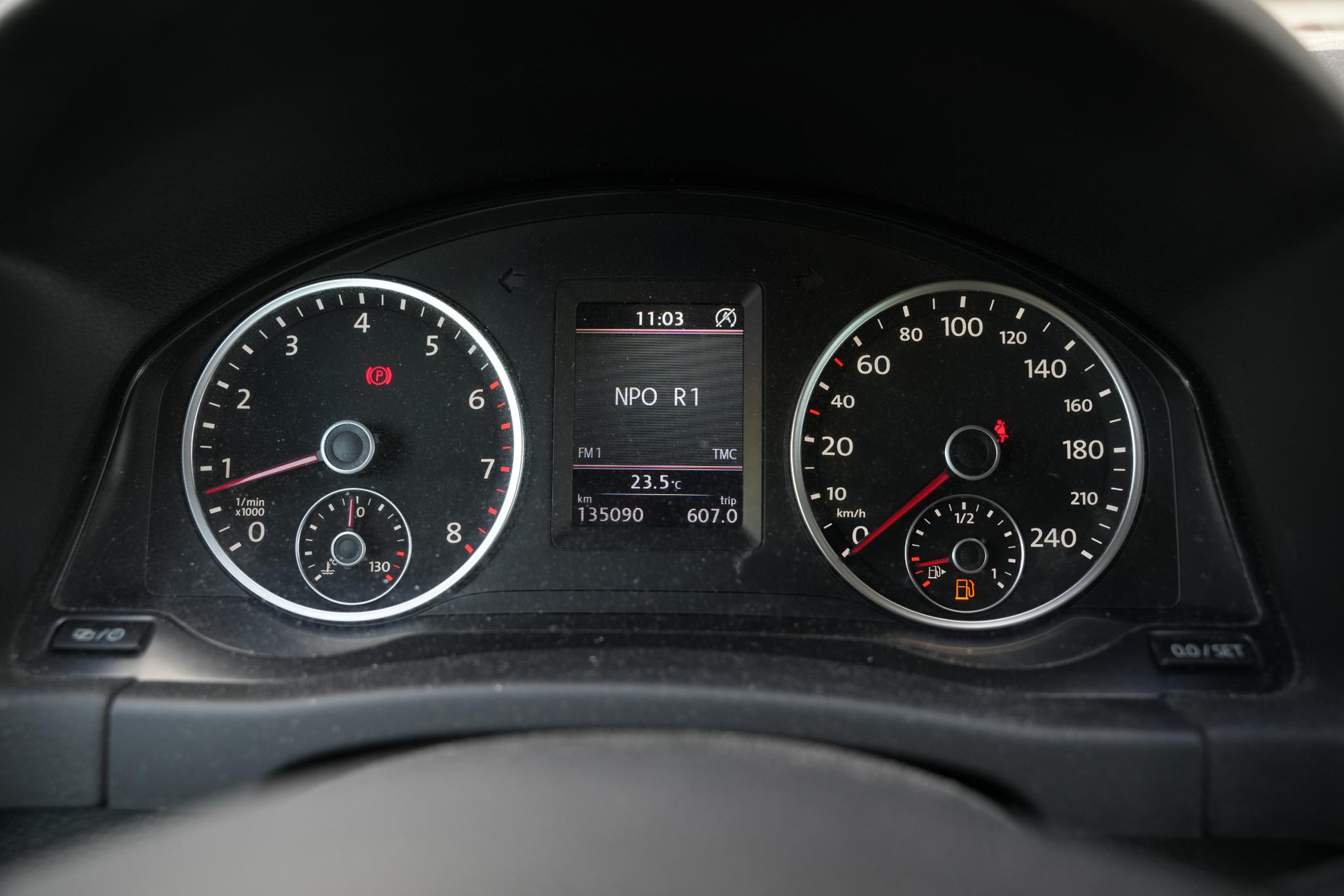 Volkswagen Tiguan 1.4 TSI Sport&Style line Edition 2013 Candy white (B4B4) 10