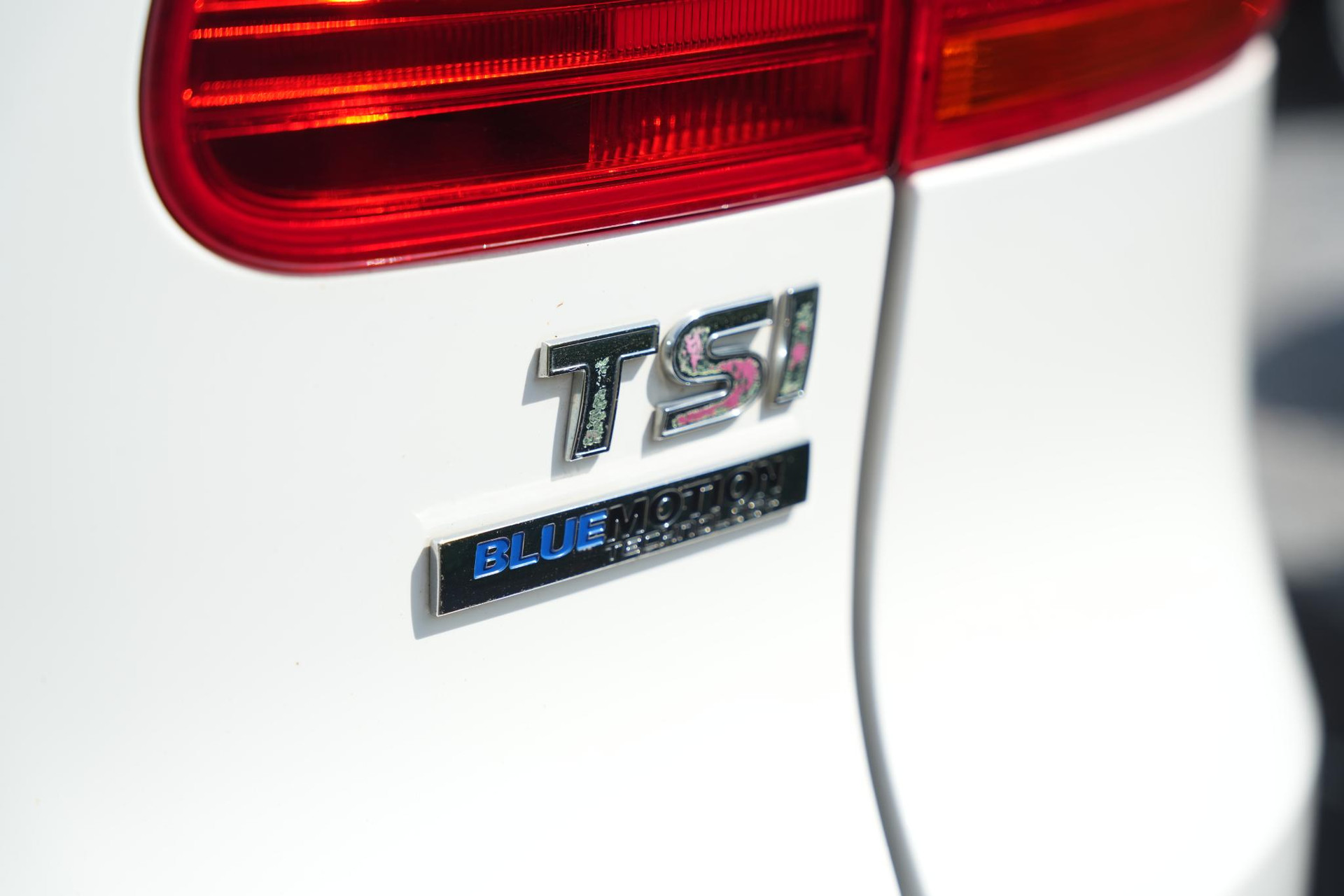 Volkswagen Tiguan 1.4 TSI Sport&Style line Edition 2013 Candy white (B4B4) 20