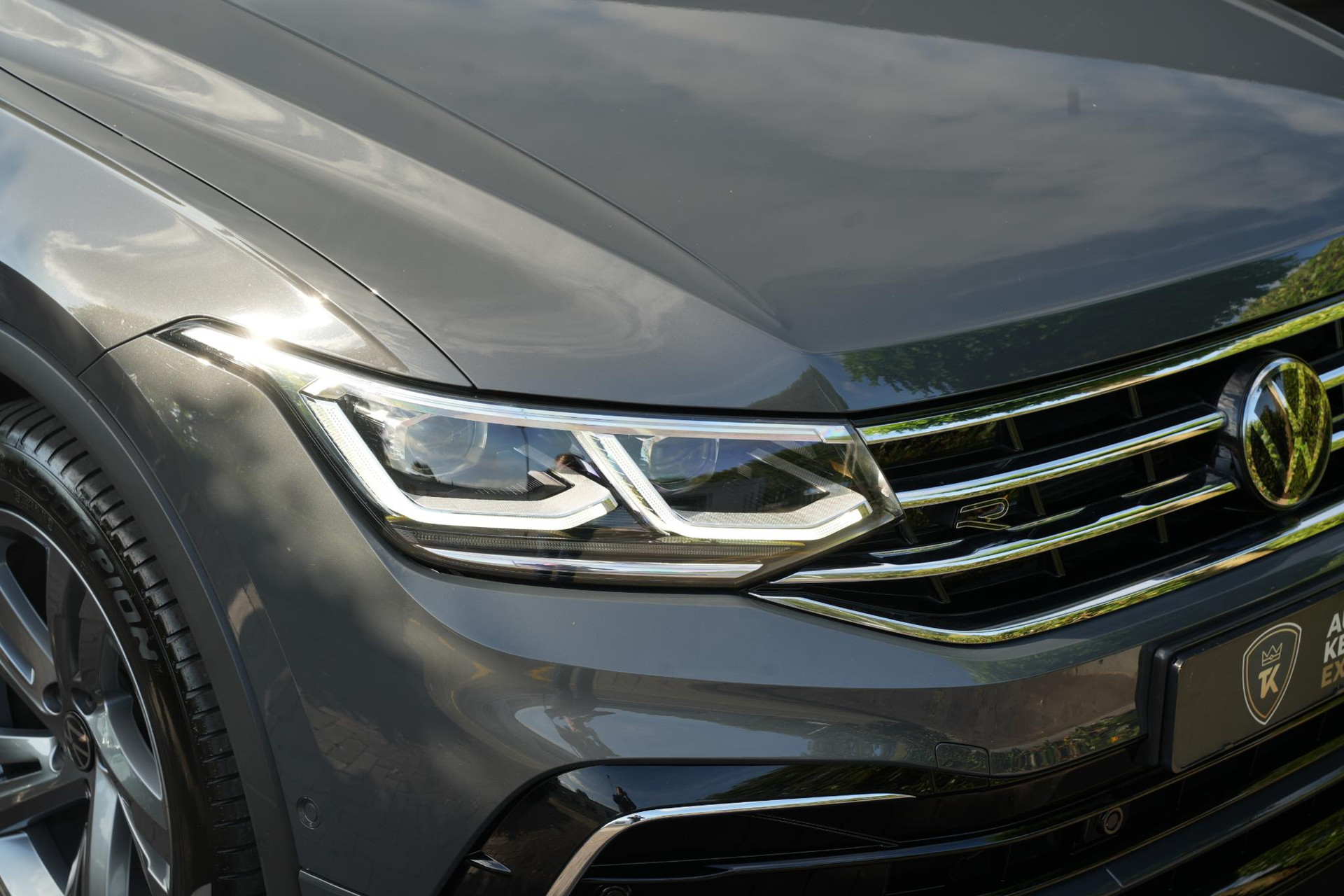 Volkswagen Tiguan 2.0 TDI R-Line Business+ 2023 Dolphin grey metallic (B0) 11
