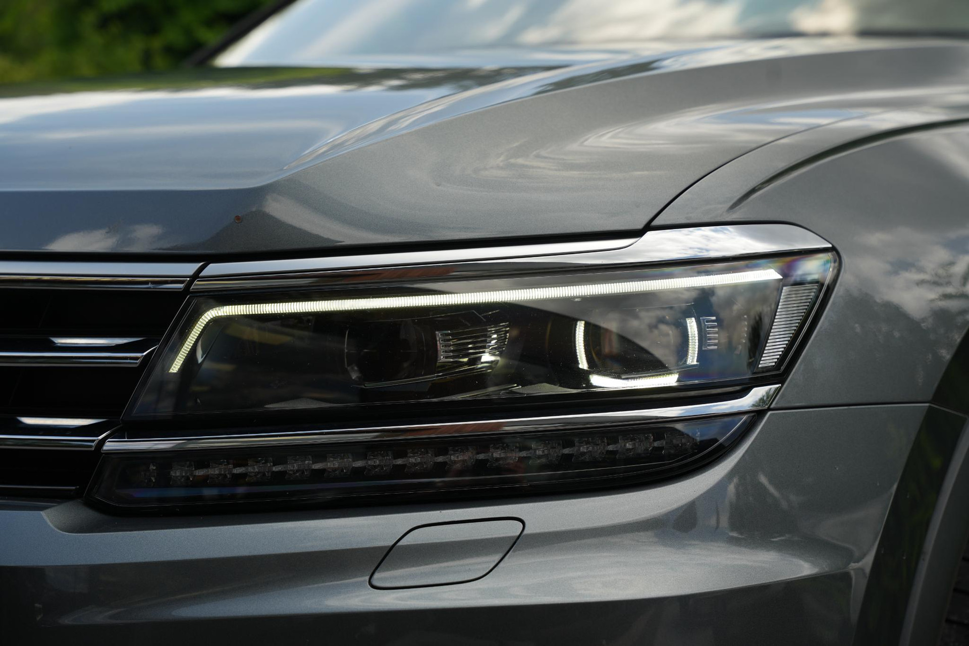 Volkswagen Tiguan Allspace 2.0 TSI 4Motion Highline Business R 7p. 2019 Platinum-grey metallic (2R) 15