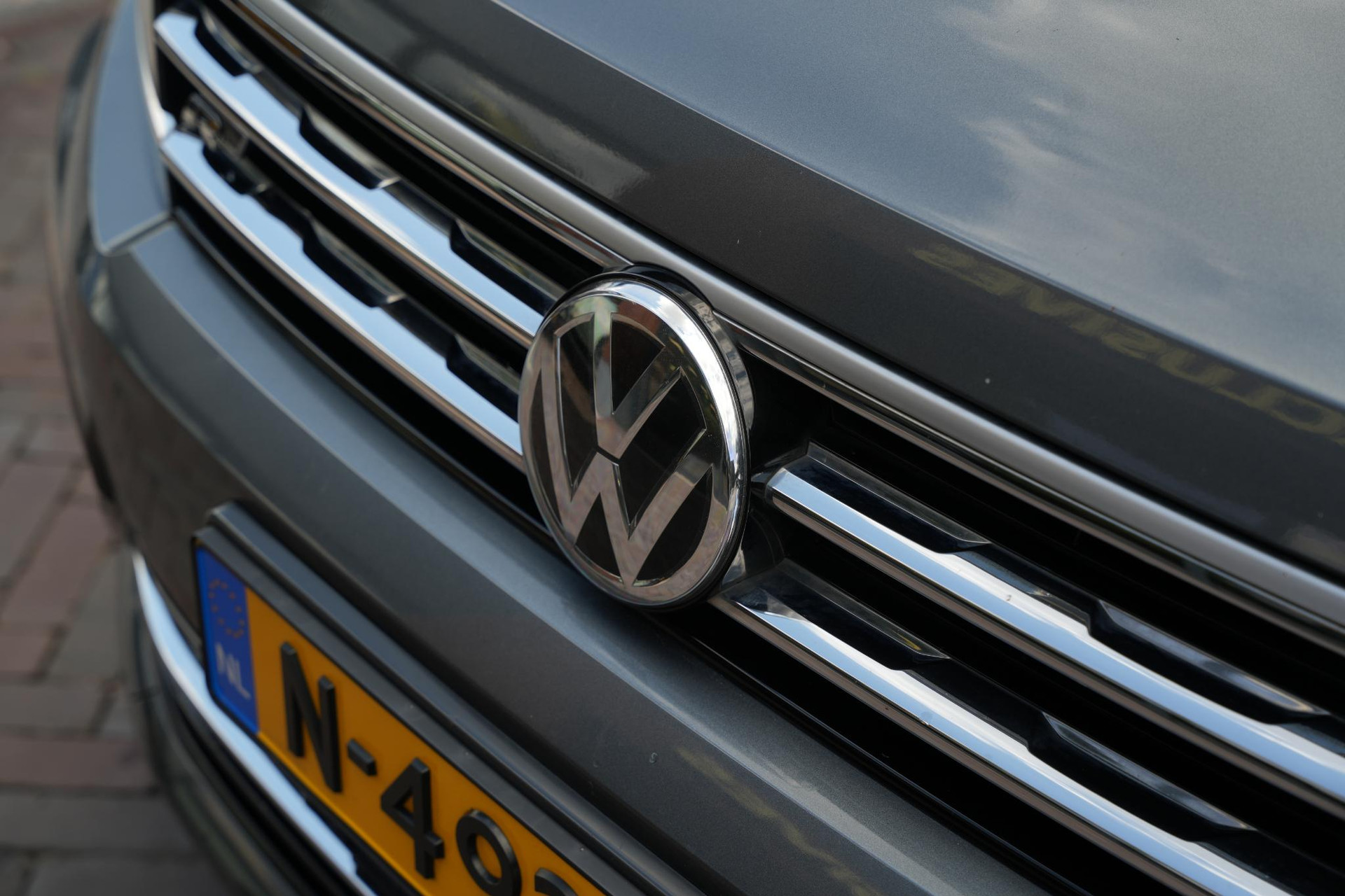 Volkswagen Tiguan Allspace 2.0 TSI 4Motion Highline Business R 7p. 2019 Platinum-grey metallic (2R) 17