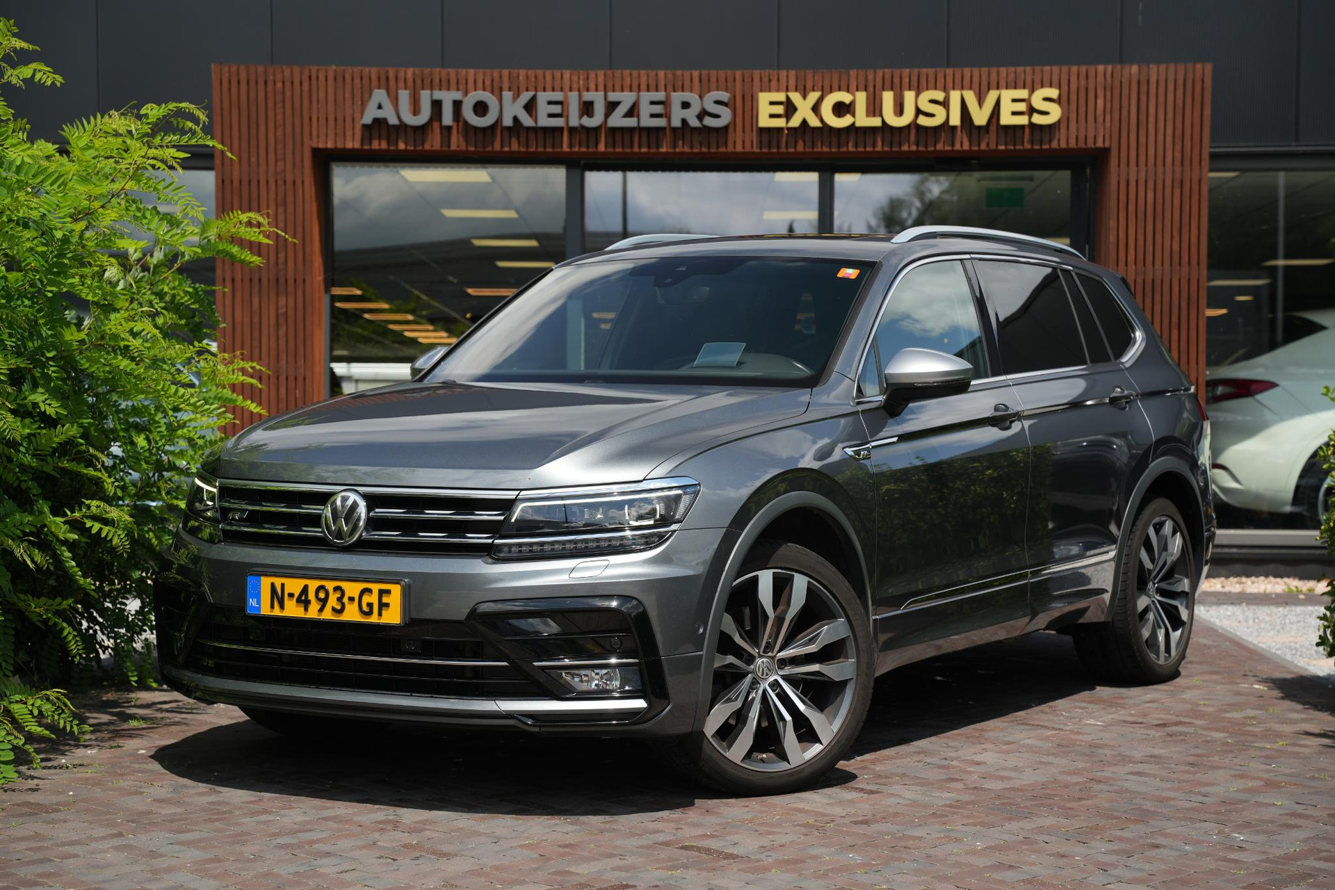 Volkswagen Tiguan Allspace 2.0 TSI 4Motion Highline Business R 7p. 2019 Platinum-grey metallic (2R) 7