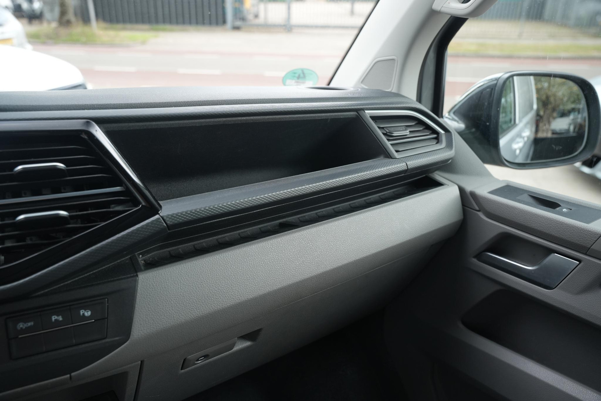 Volkswagen Transporter 2.0 TDI L1H1 4Motion Edition 2022 Reflexsilver metallic (8E) 23