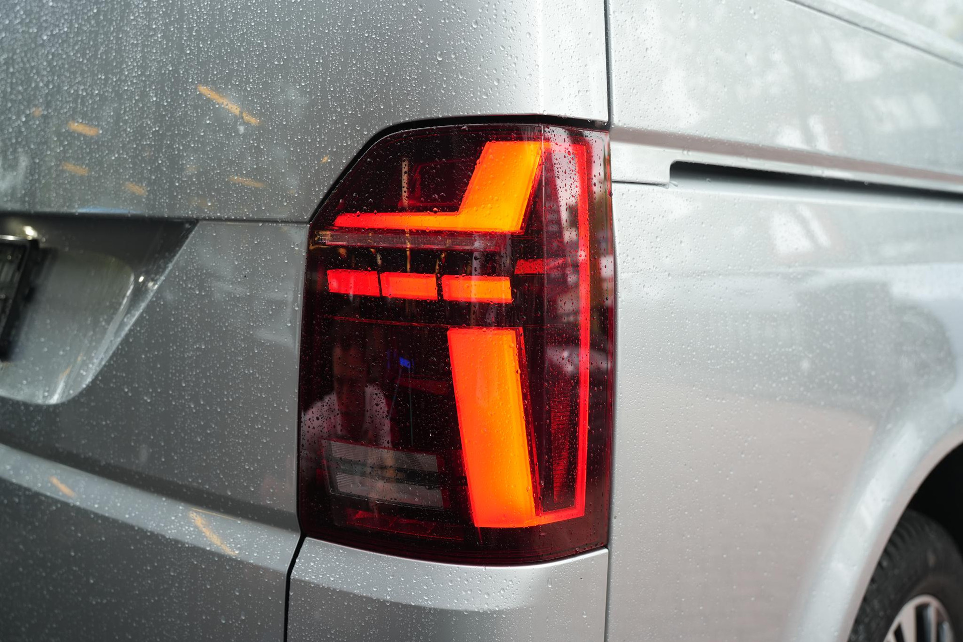 Volkswagen Transporter 2.0 TDI L1H1 4Motion Edition 2022 Reflexsilver metallic (8E) 36