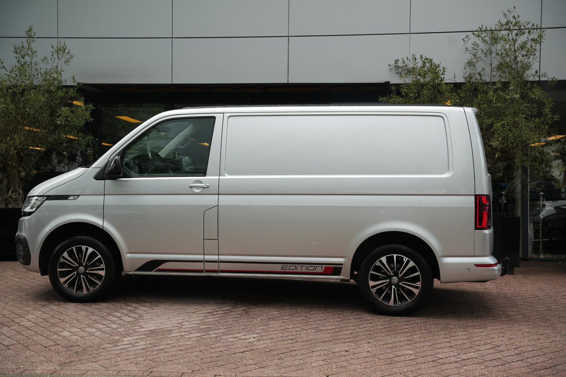 Volkswagen Transporter 2.0 TDI L1H1 4Motion Edition 2022 Reflexsilver metallic (8E) 7
