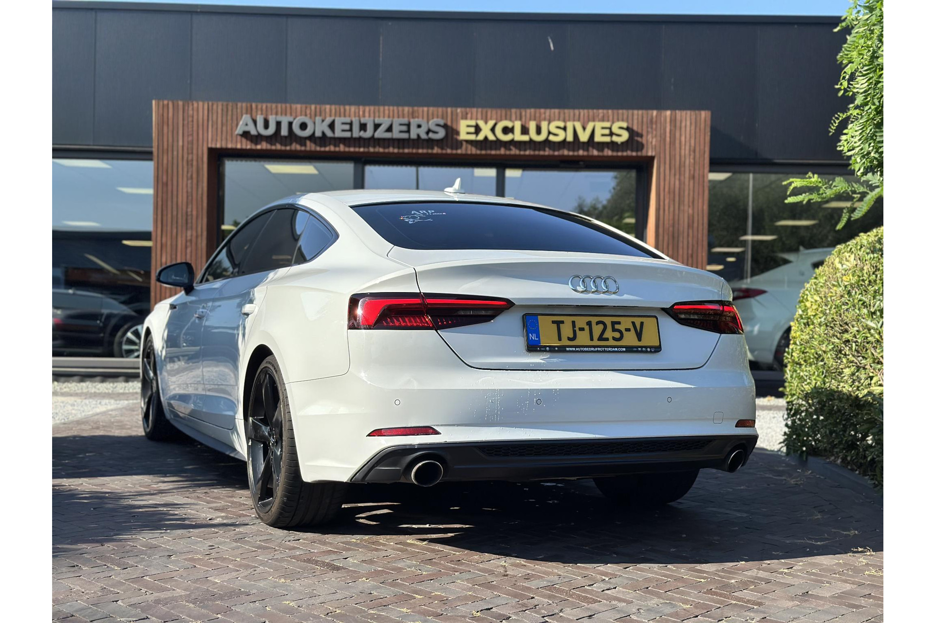 Audi A5 Sportback 2.0 TFSI MHEV Sport S-line Edition 2018 Gletsjerwit metallic 11