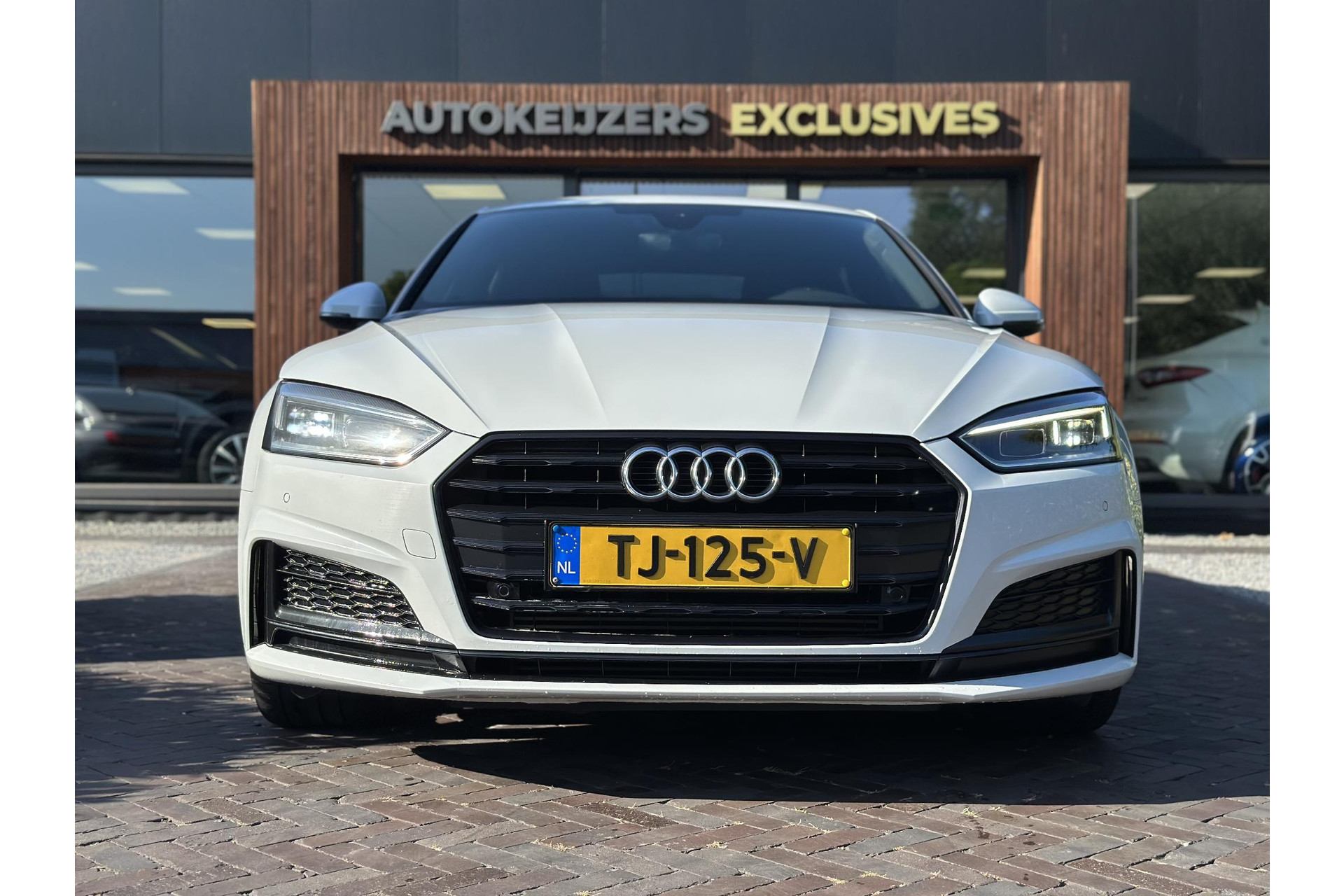 Audi A5 Sportback 2.0 TFSI MHEV Sport S-line Edition 2018 Gletsjerwit metallic 4