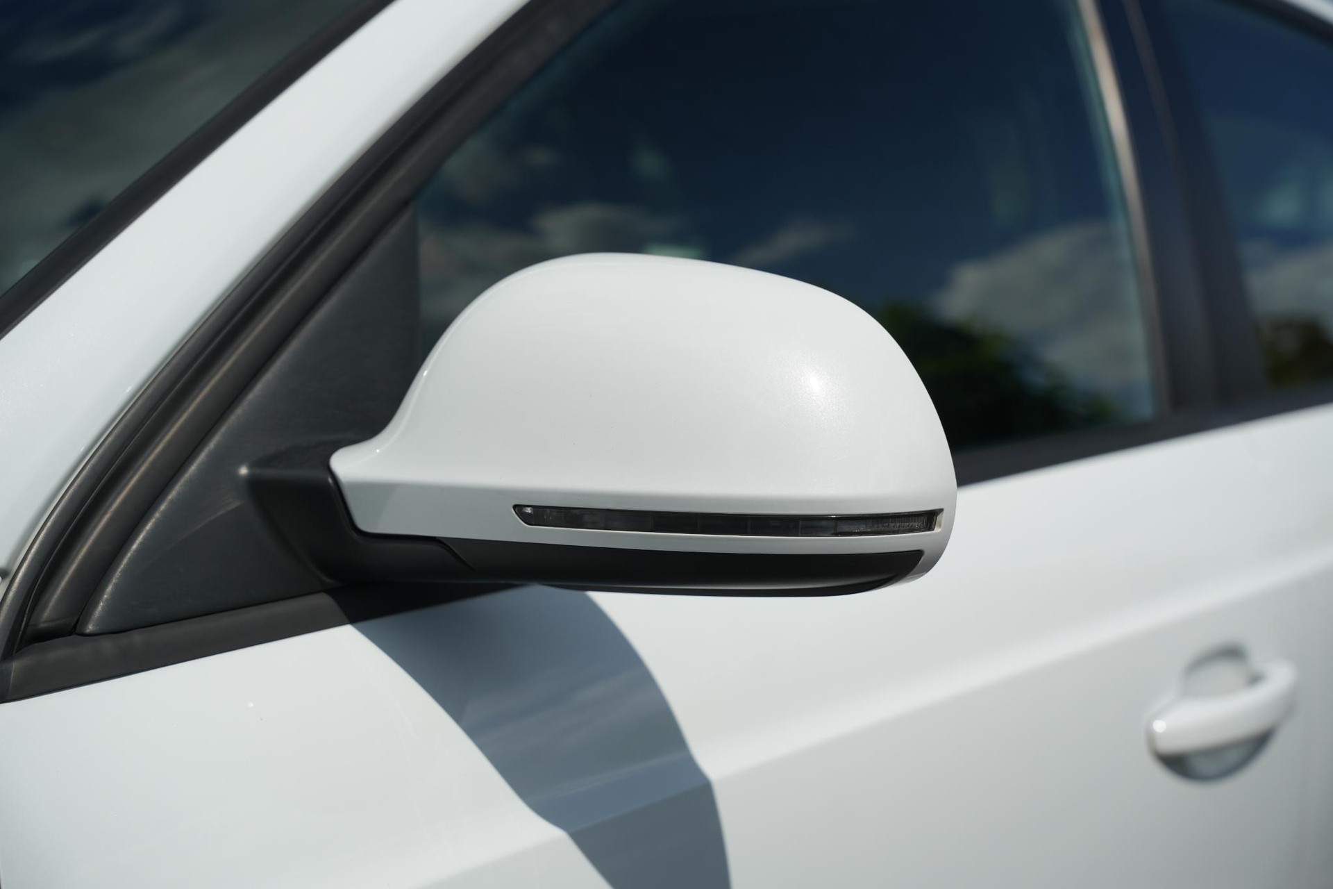 Audi Q3 2.0 TDI quattro S Edition 2013 Metallic glacier white (2Y) 17