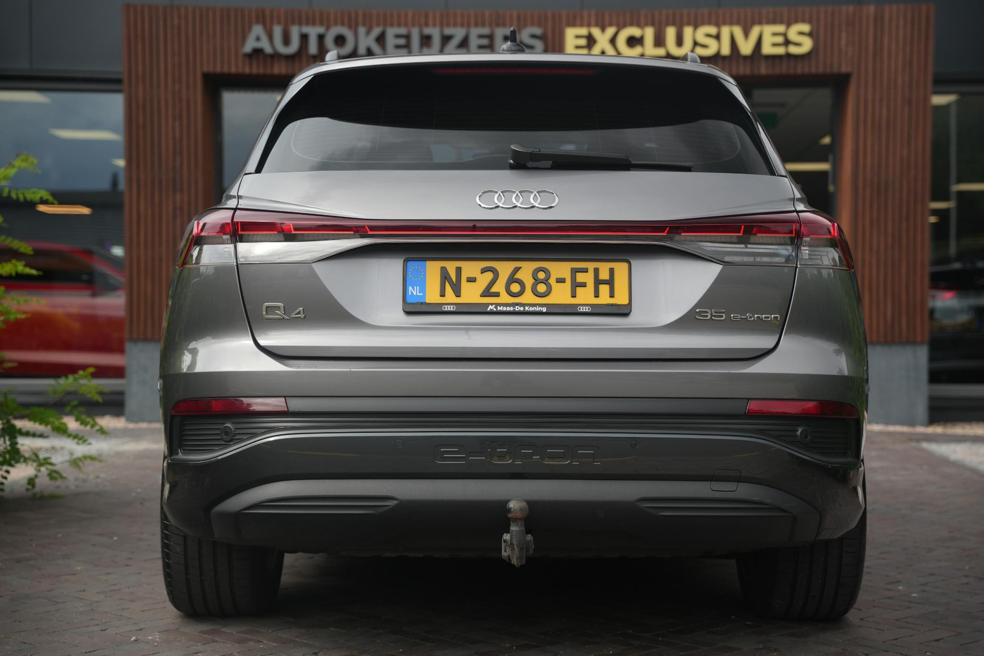 Audi Q4 e-tron 35 Launch edition Advanced 55 kWh 2021 Typhoongrijs metallic 9