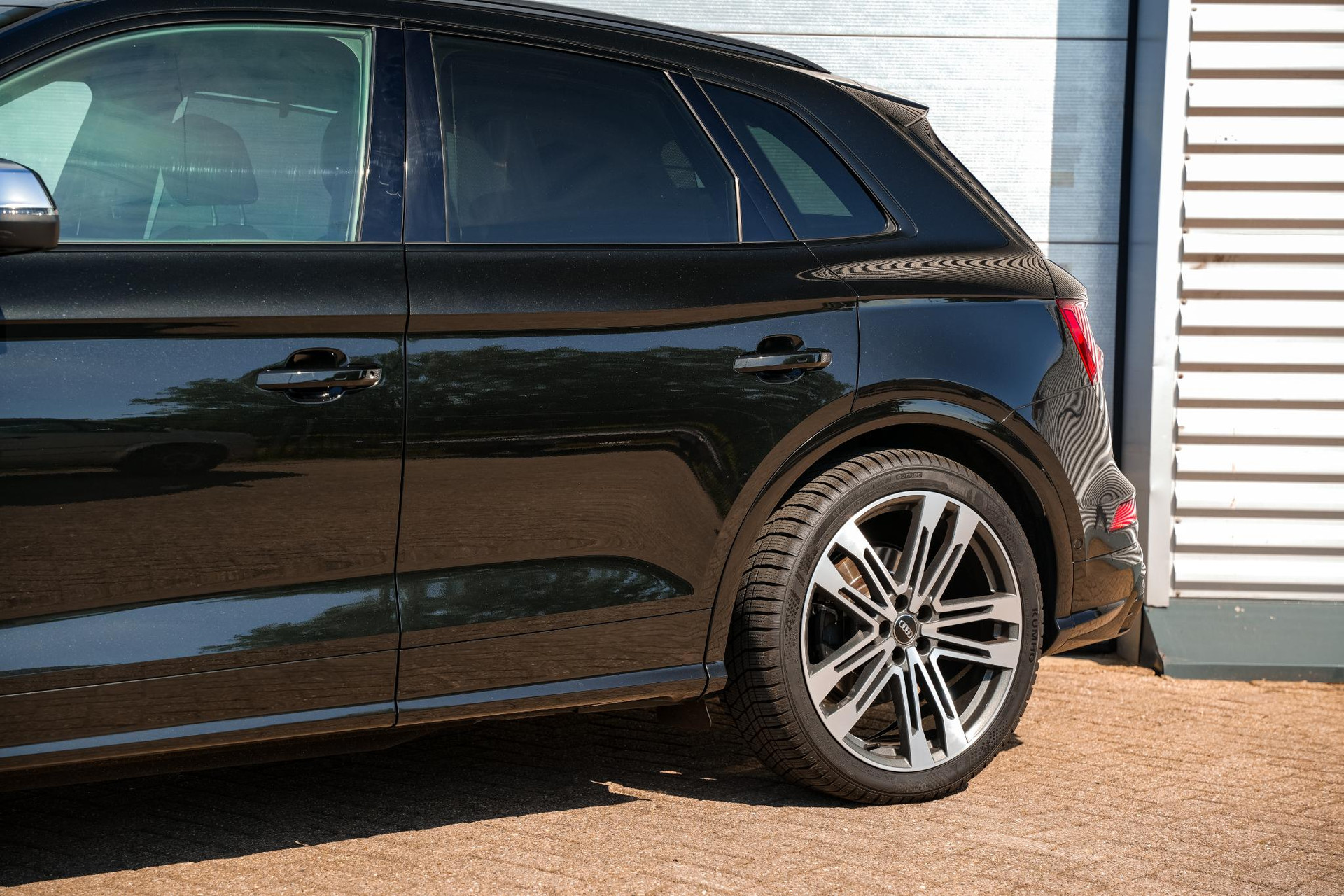 Audi Q5 3.0 TDI SQ5 quattro 2020 Mythoszwart metallic 38