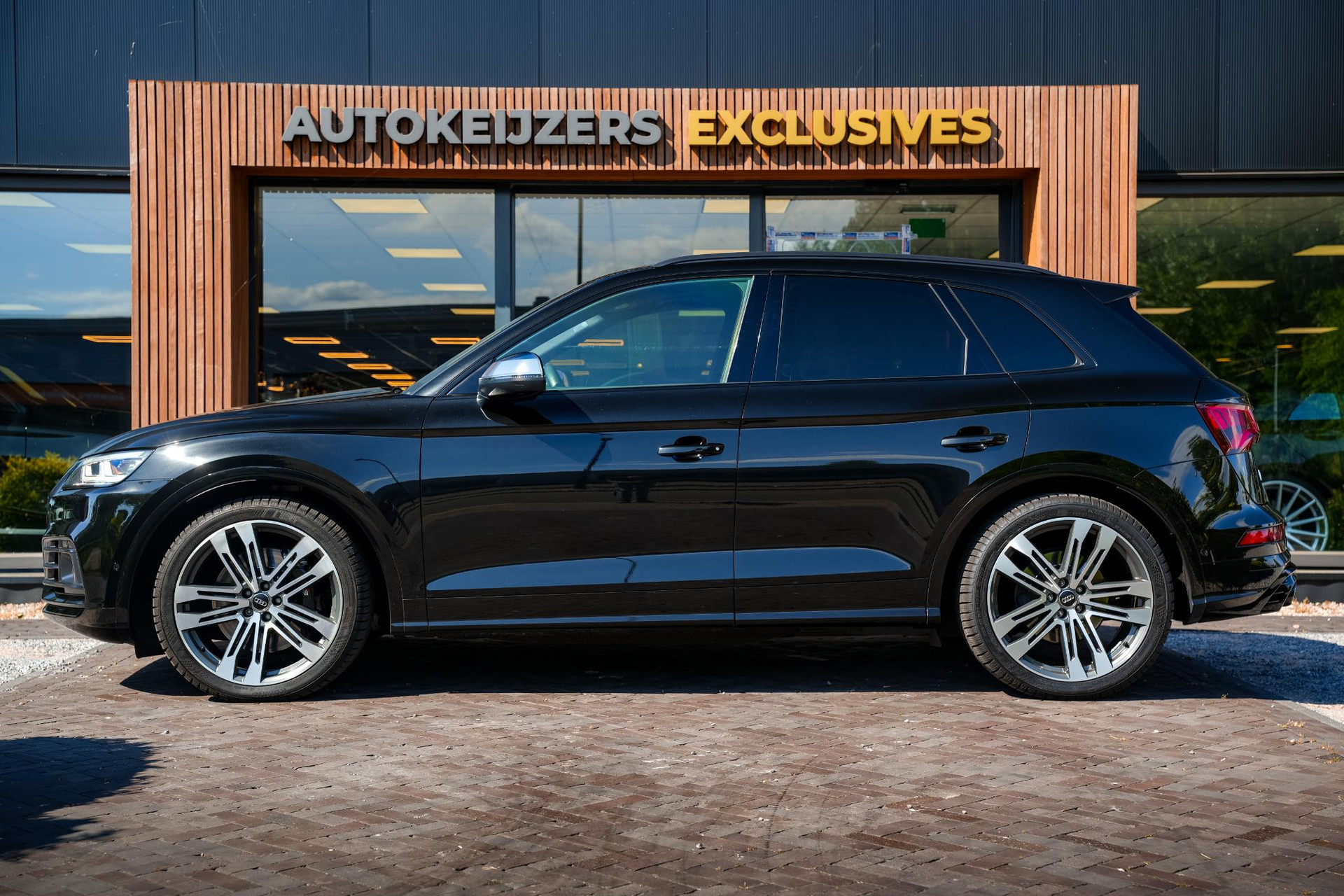 Audi Q5 3.0 TDI SQ5 quattro 2020 Mythoszwart metallic 5