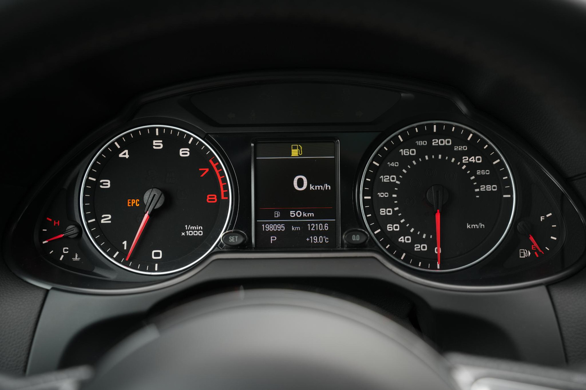 Audi Q5 3.2 TFSI quattro S Edition 2012  12