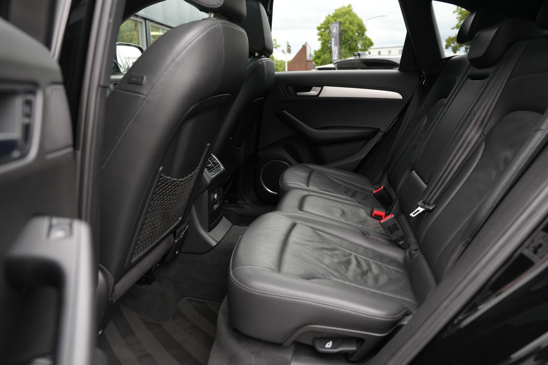 Audi Q5 3.2 TFSI quattro S Edition 2012  21
