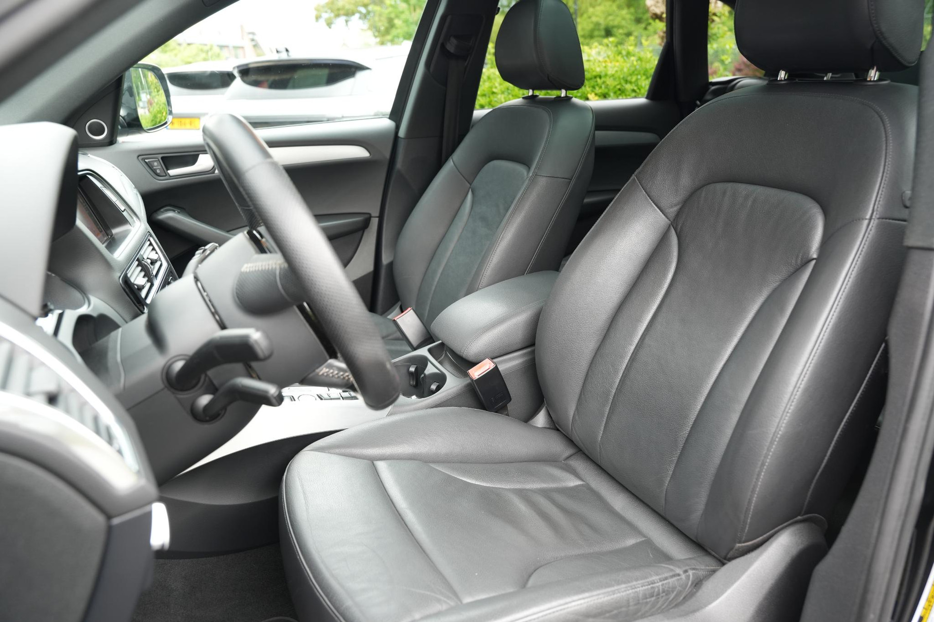 Audi Q5 3.2 TFSI quattro S Edition 2012  4
