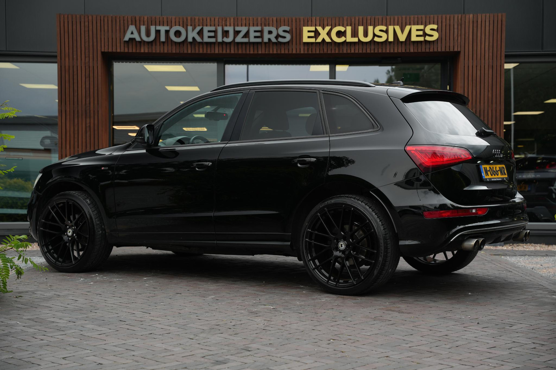 Audi Q5 3.2 TFSI quattro S Edition 2012  9