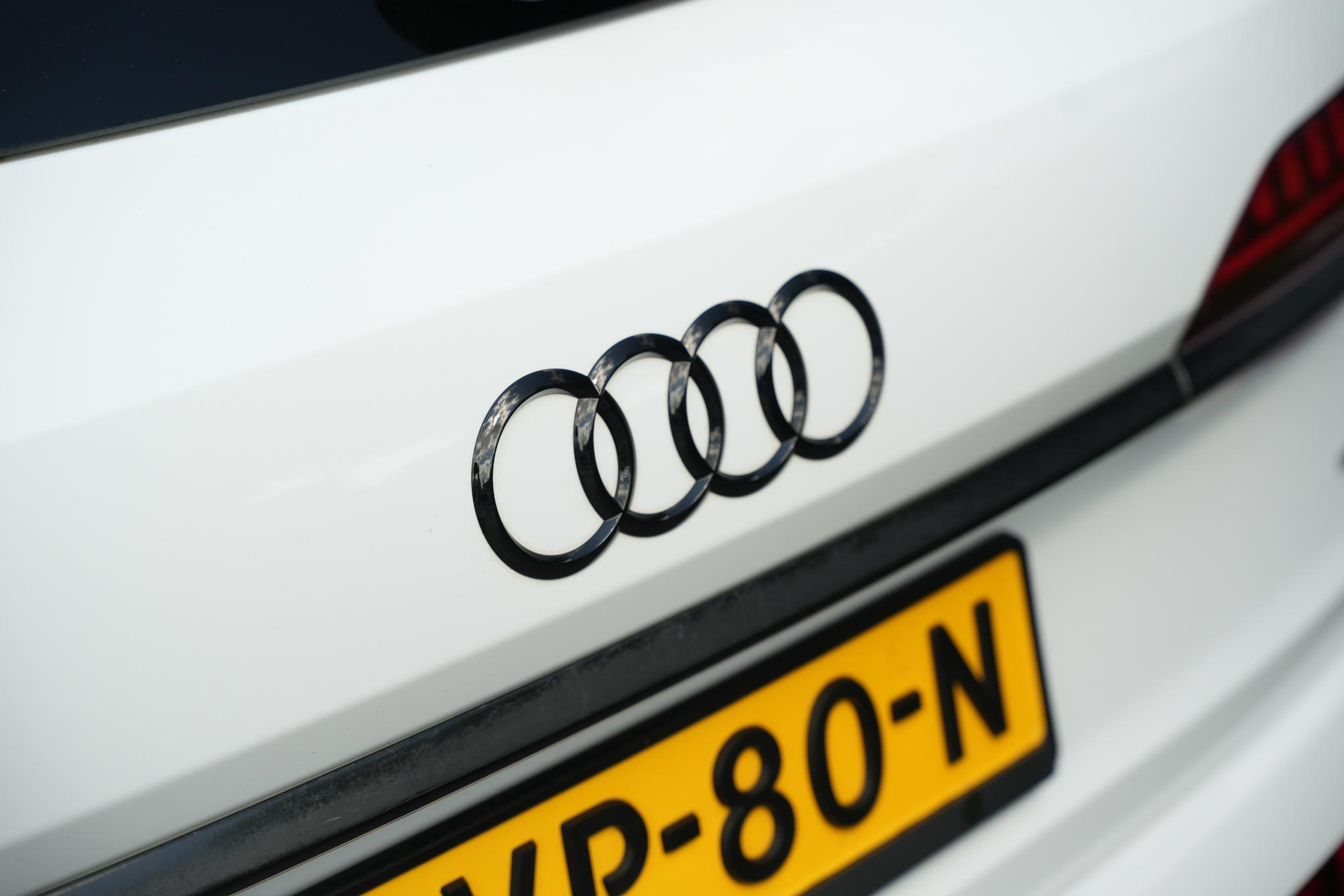 Audi Q7 60 TFSI e quattro Pro Line S Competition 2021 Gletsjerwit metallic 21