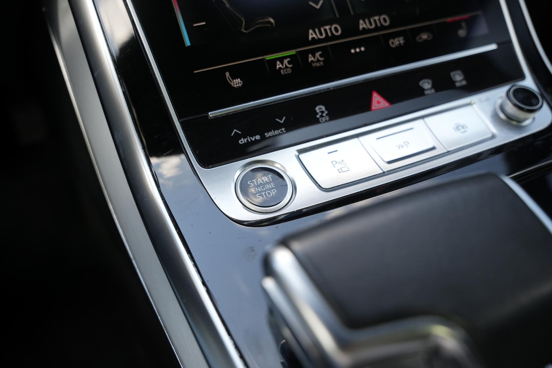 Audi Q7 60 TFSI e quattro Pro Line S Competition 2021 Gletsjerwit metallic 41