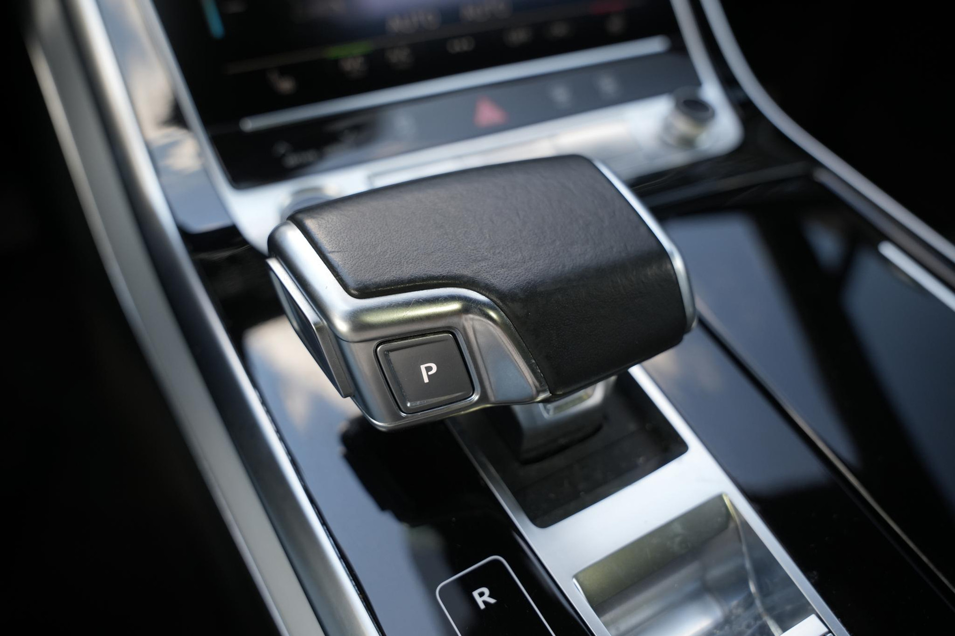 Audi Q7 60 TFSI e quattro Pro Line S Competition 2021 Gletsjerwit metallic 45