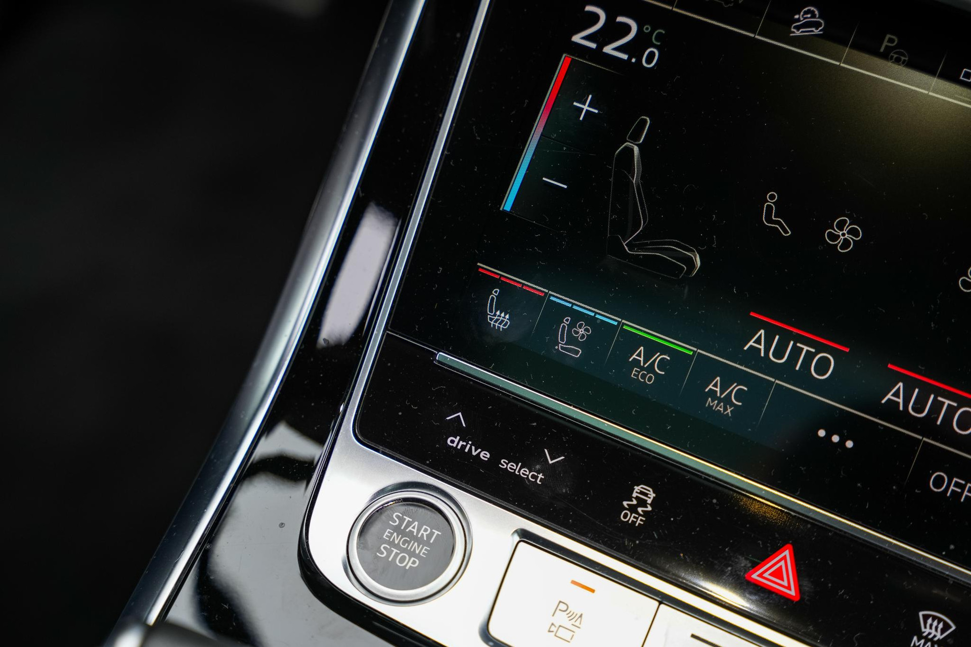 Audi Q8 60 TFSI e quattro Competition 2021 Daytonagrijs pareleffect 17