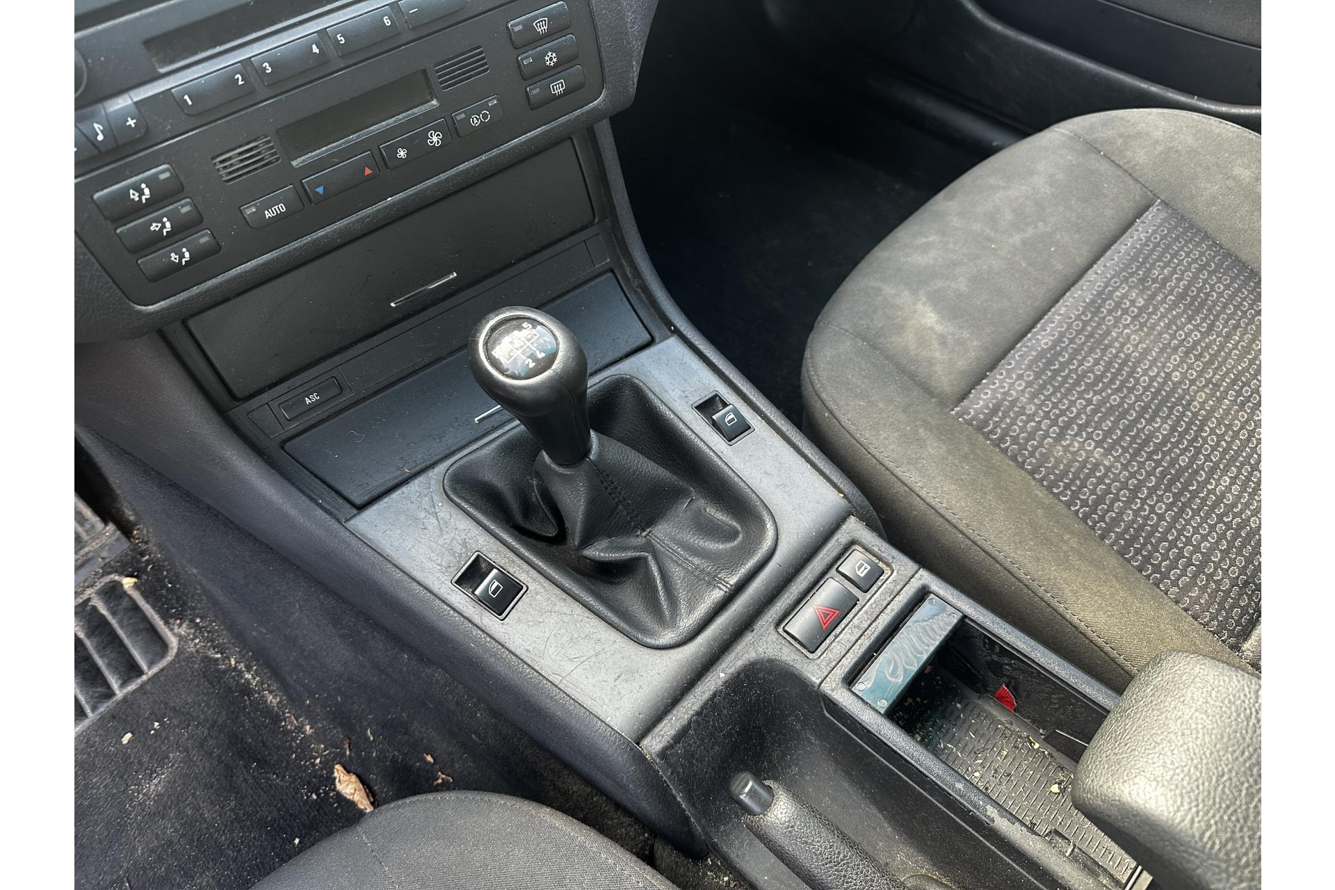 BMW 3 Serie Touring 316i Executive 2003 Titansilber metallic  13