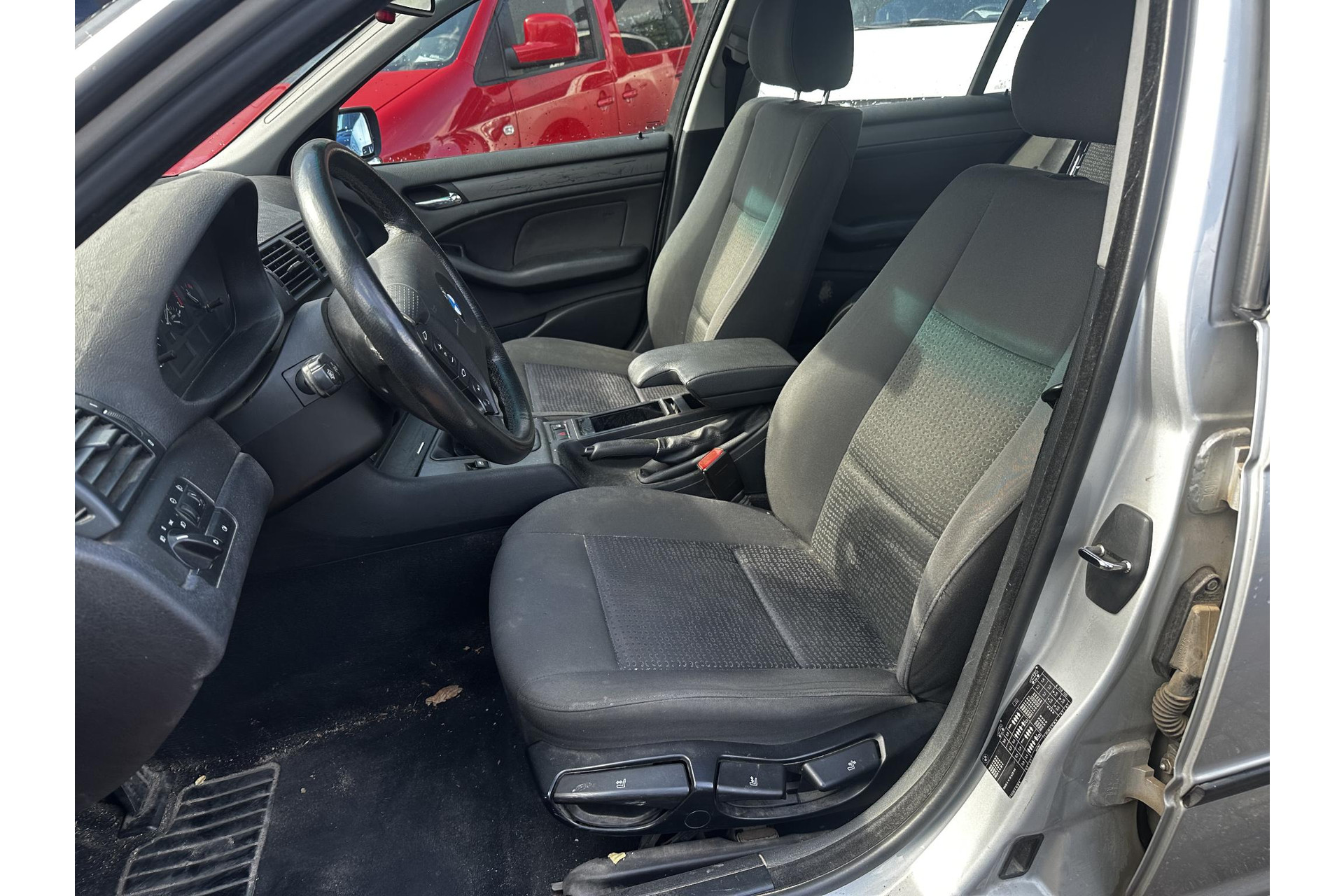 BMW 3 Serie Touring 316i Executive 2003 Titansilber metallic  4