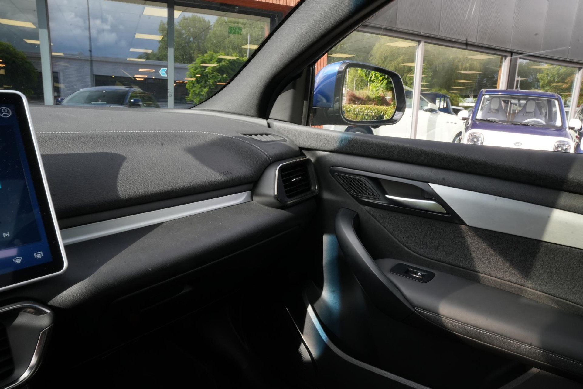 BYD SEAL U VinFAST Plus 87.7 kWh 2024  37