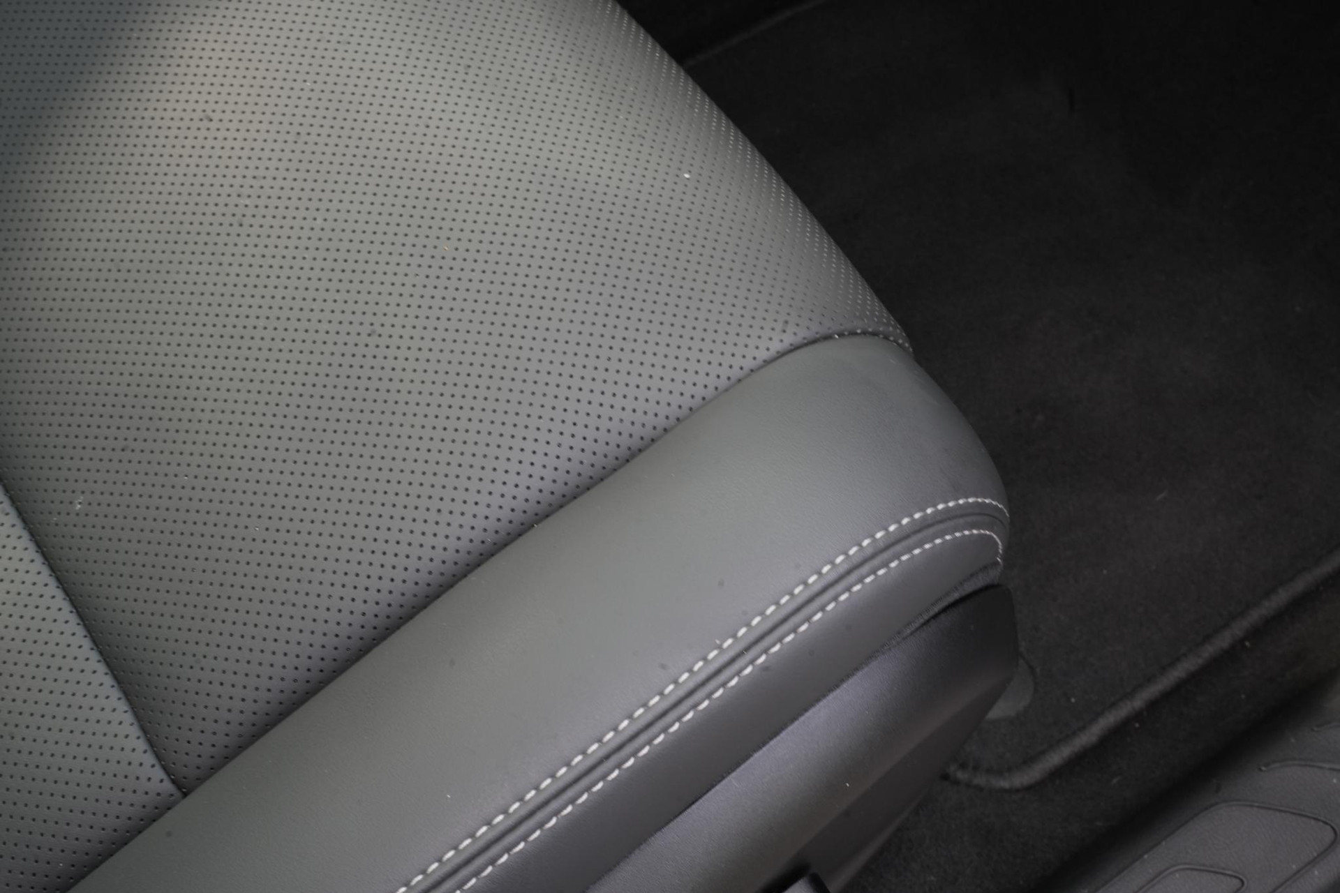 BYD SEAL U VinFAST Plus 87.7 kWh 2024  42