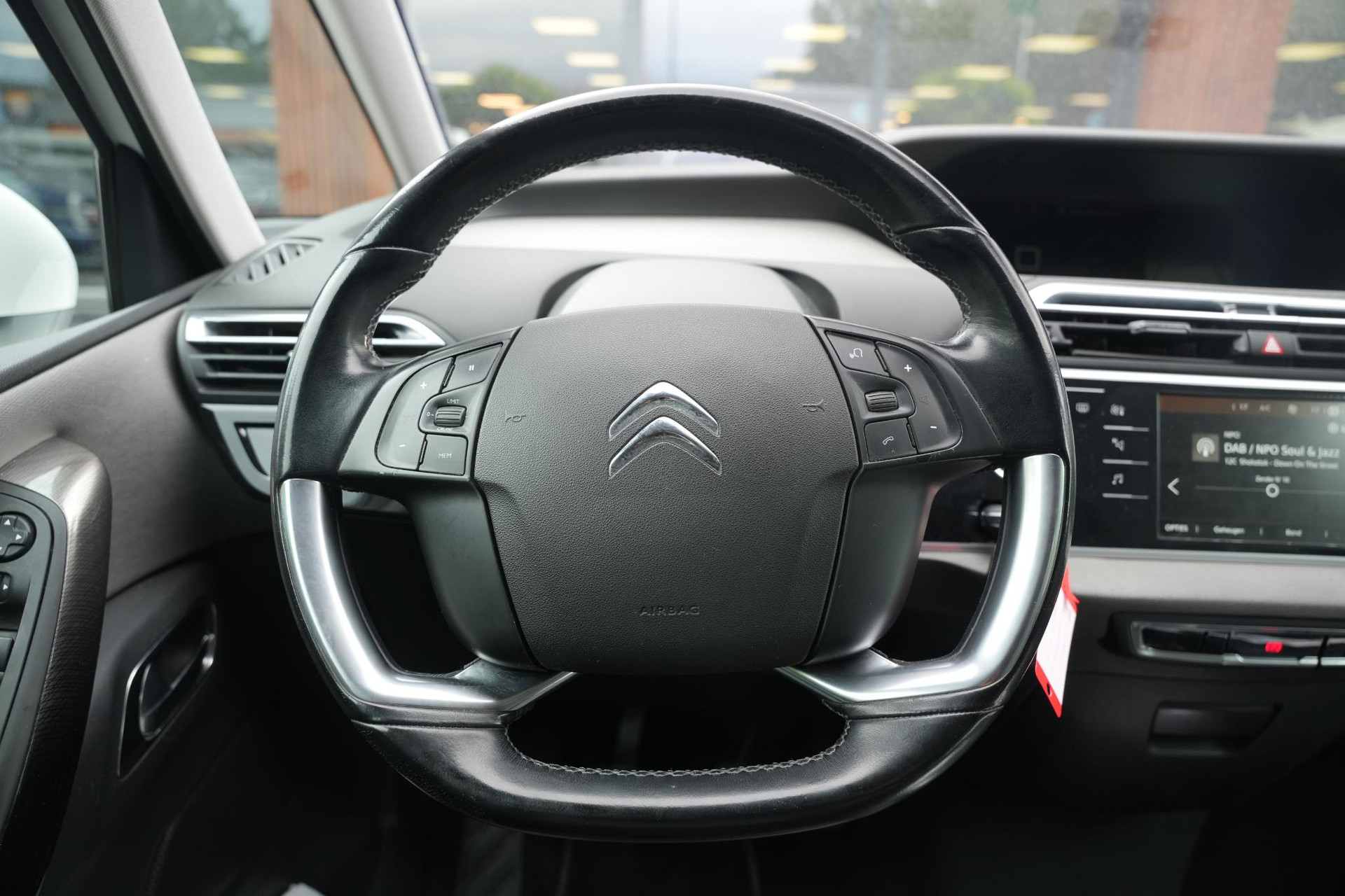 Citroën C4 Picasso 1.2 PureTech Business 2017 Basislak blanc banquise 8
