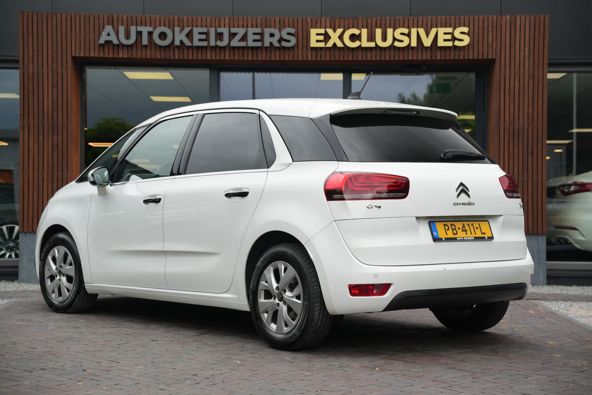 Citroën C4 Picasso 1.2 PureTech Business 2017 Basislak blanc banquise 9