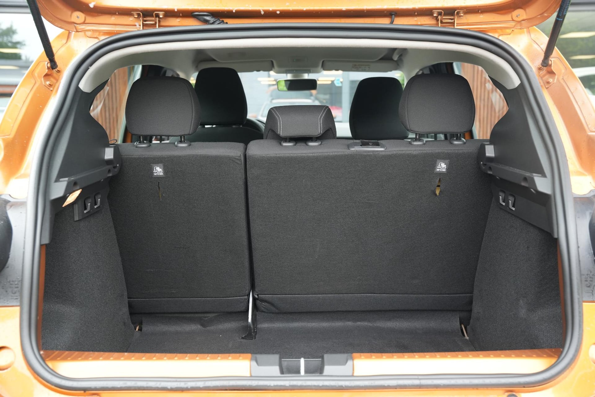 Dacia Sandero 1.0 TCe 90 Comfort 2024 ORANGE ATACAMA (TEEPY) 12